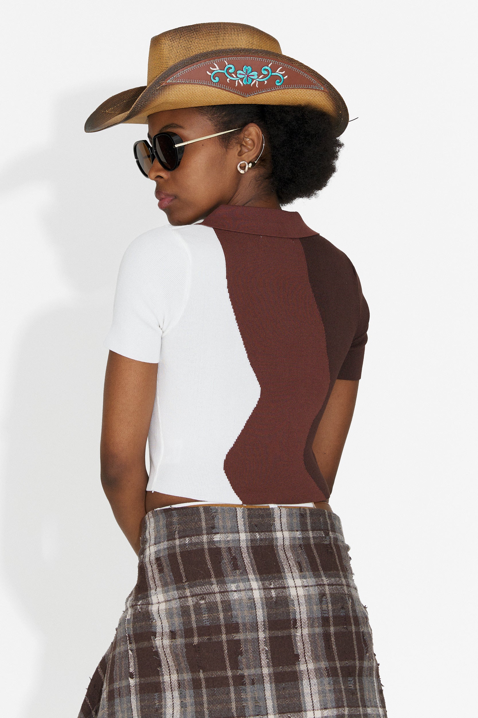T-Shirt Casual Marrone da Donna di Oniana Bogas