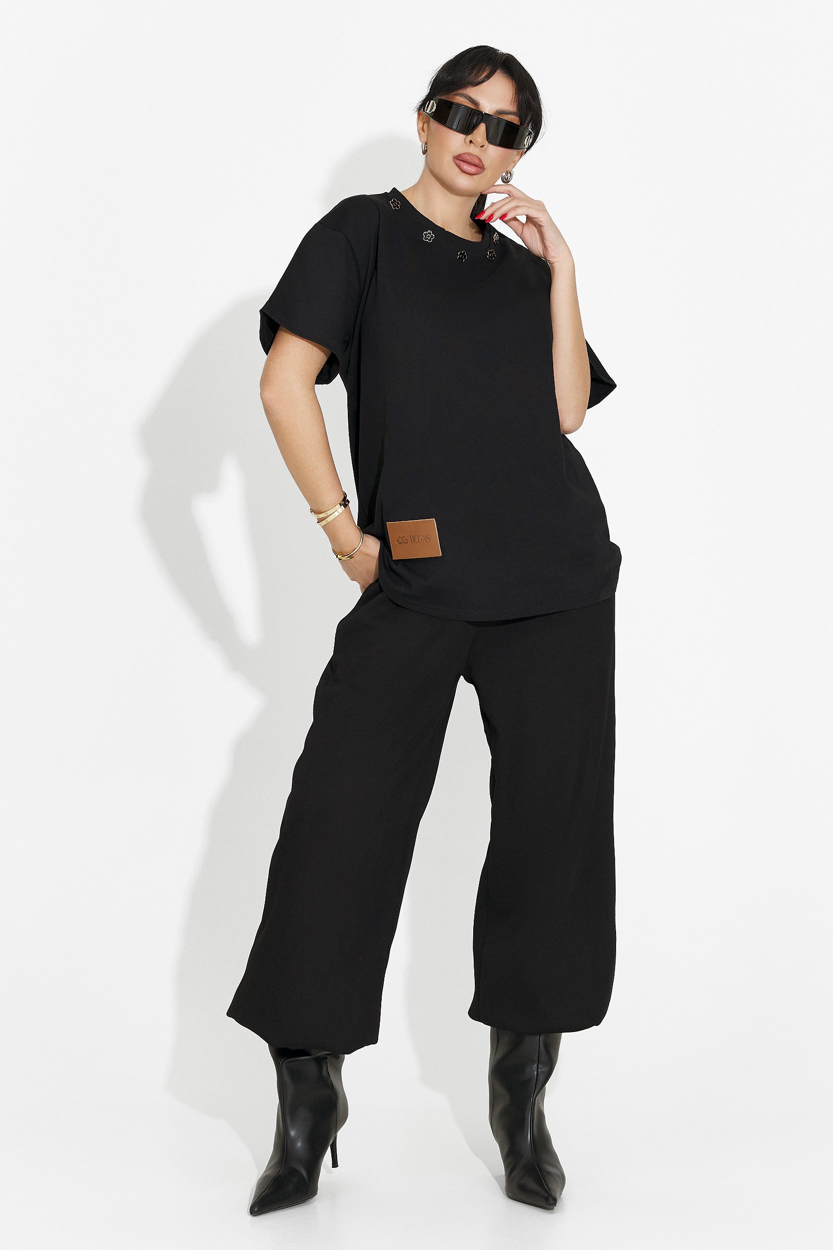 T-shirt Casual Nera da Donna di Arilea Bogas