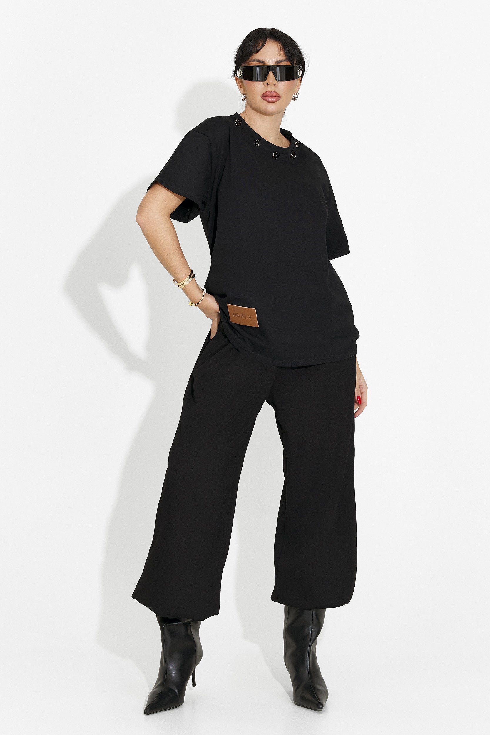 T-shirt Casual Nera da Donna di Arilea Bogas