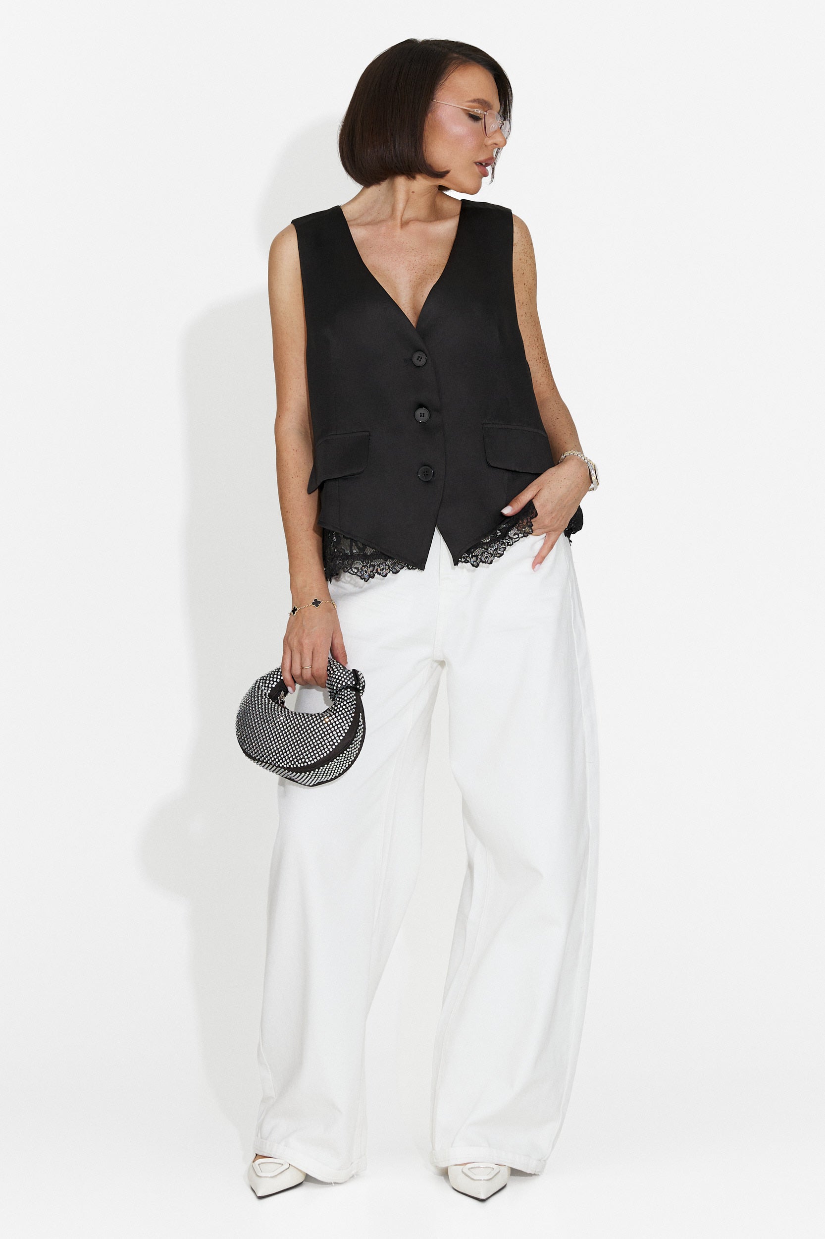 Elegante Gilet Nero da Donna di Renasa Bogas