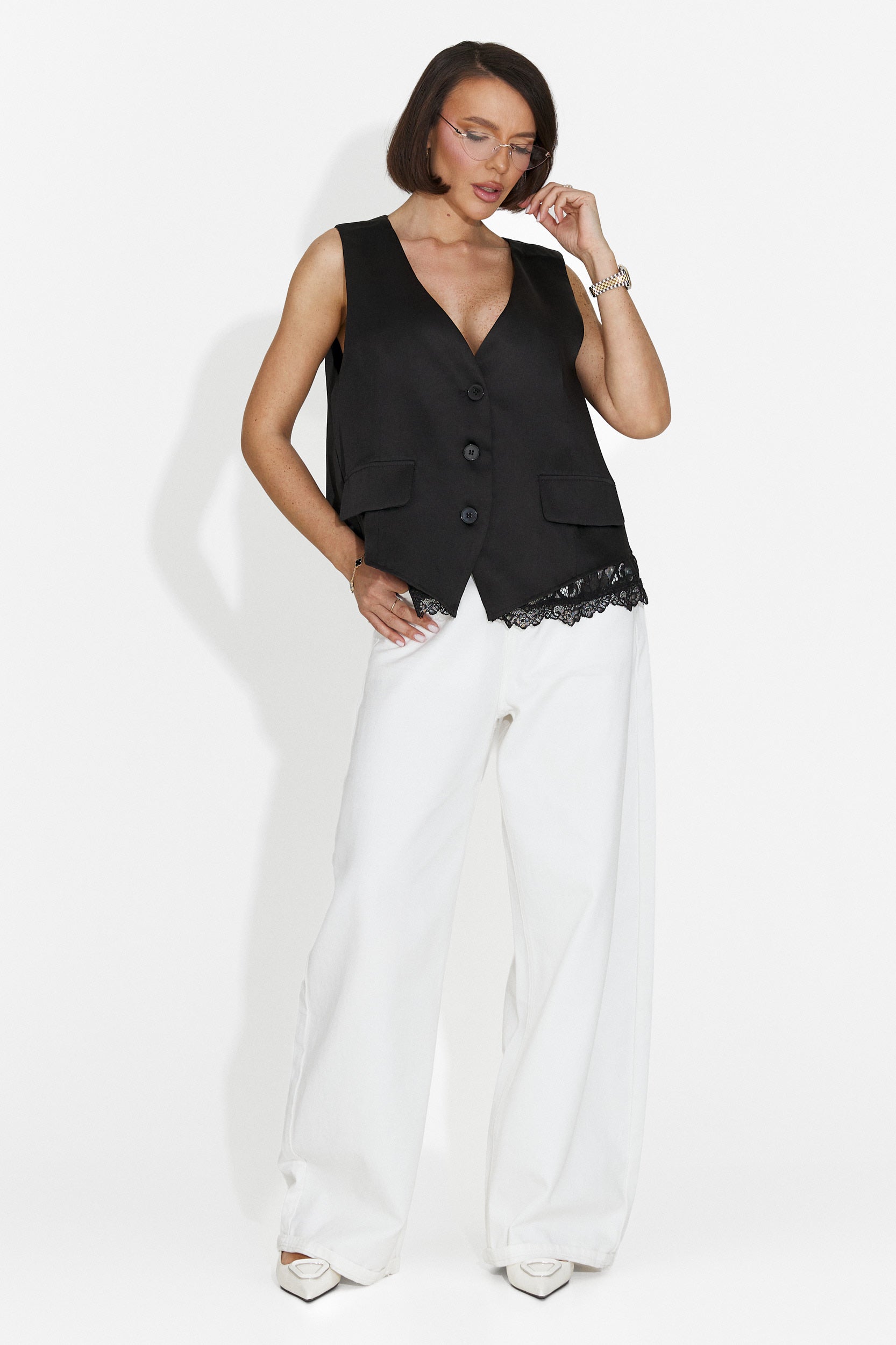 Elegante Gilet Nero da Donna di Renasa Bogas