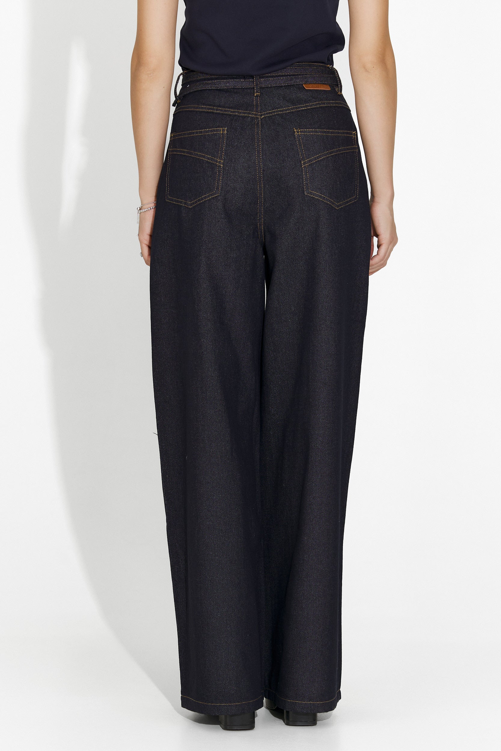 Jeans Casual Blu Navy da Donna di Flovira Bogas