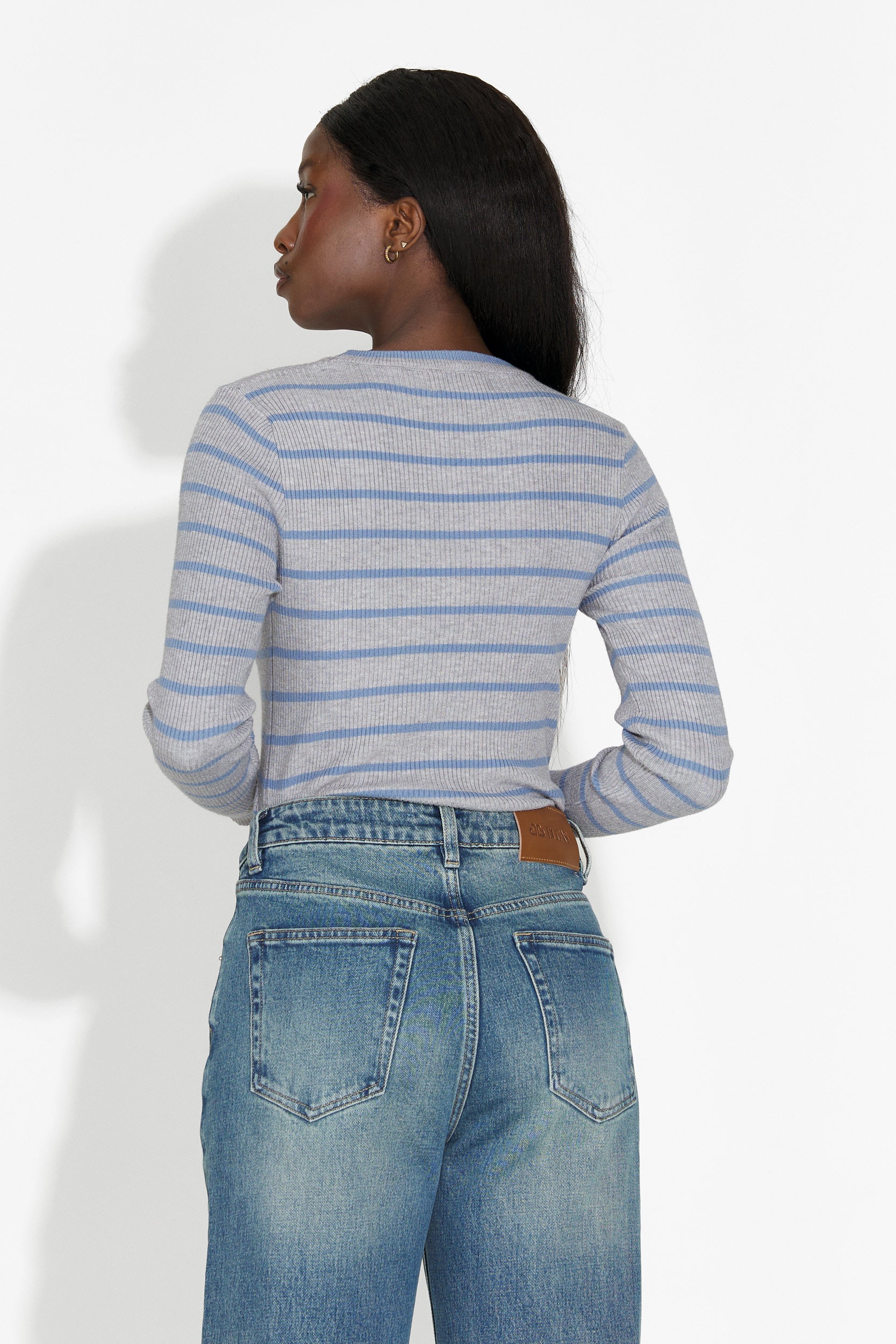 Blusa Casual Grigia da Donna di Yoana Bogas