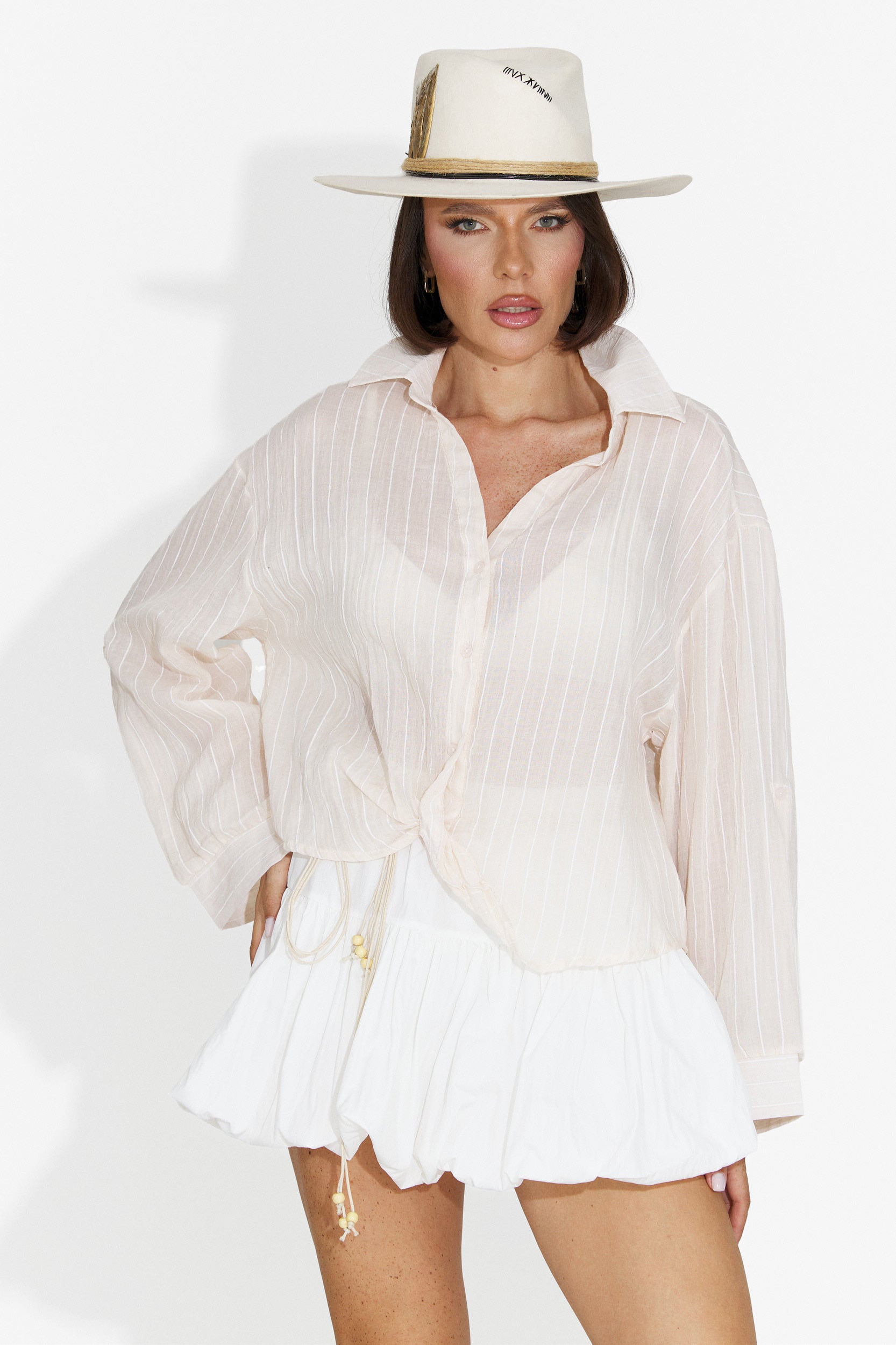 Camicia casual beige da donna Teodoria Bogas