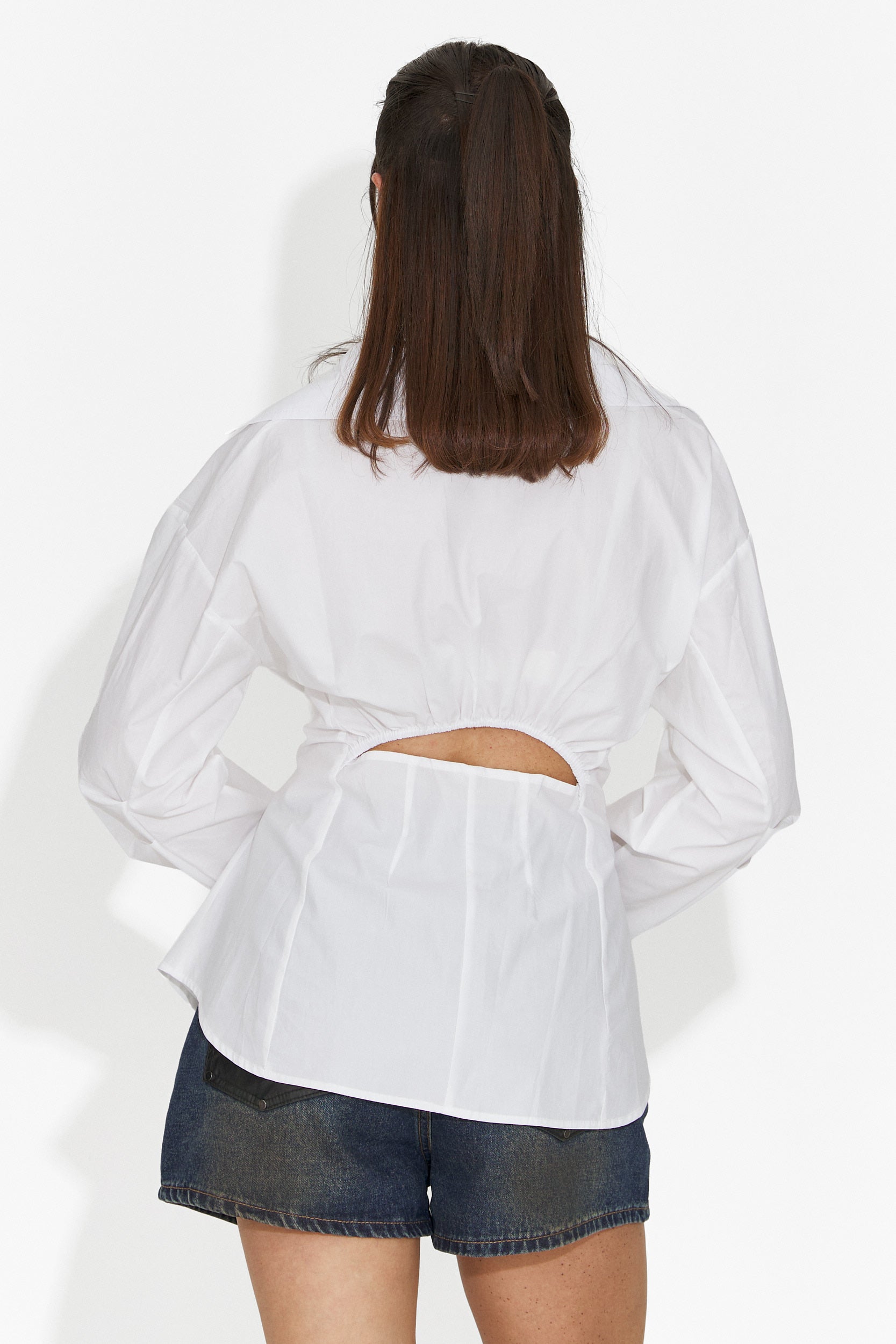 Elegante camicetta bianca da donna Alesya Bogas