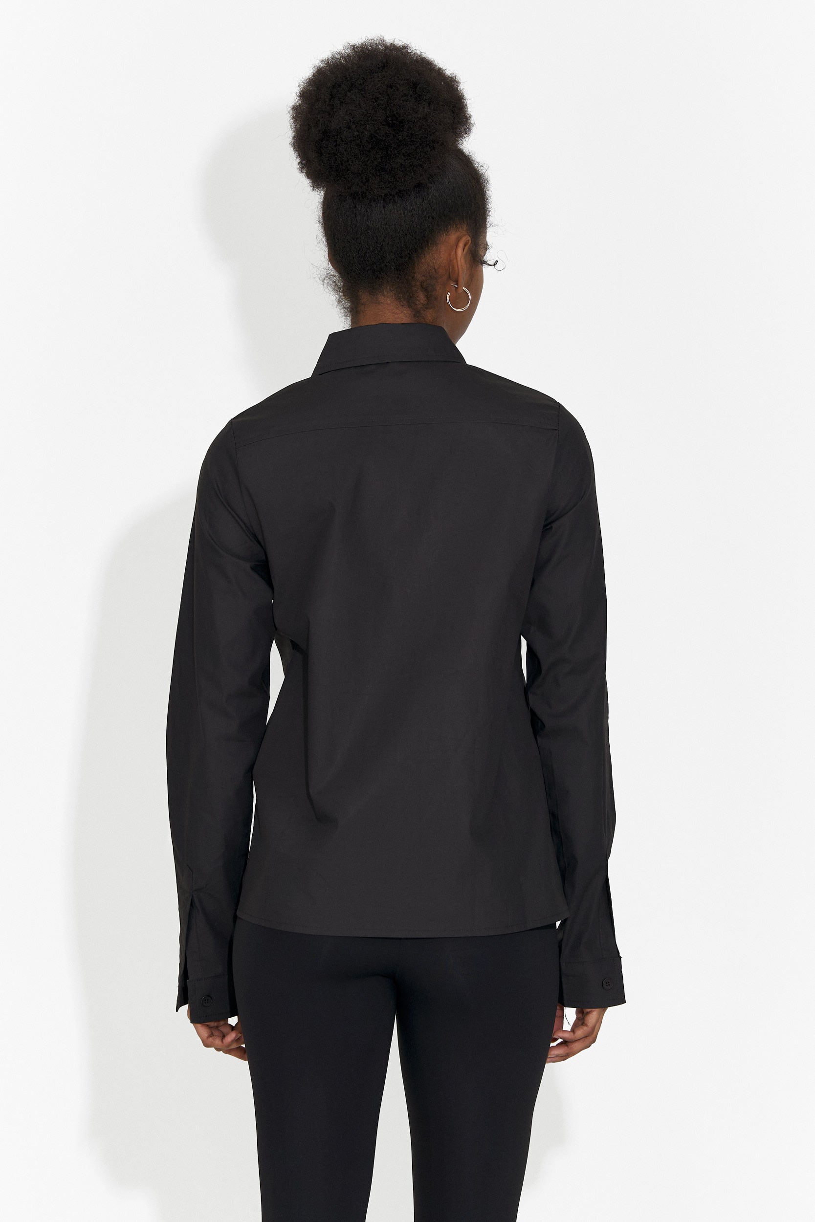 Elegante Blusa Nera da Donna di Jetie Bogas