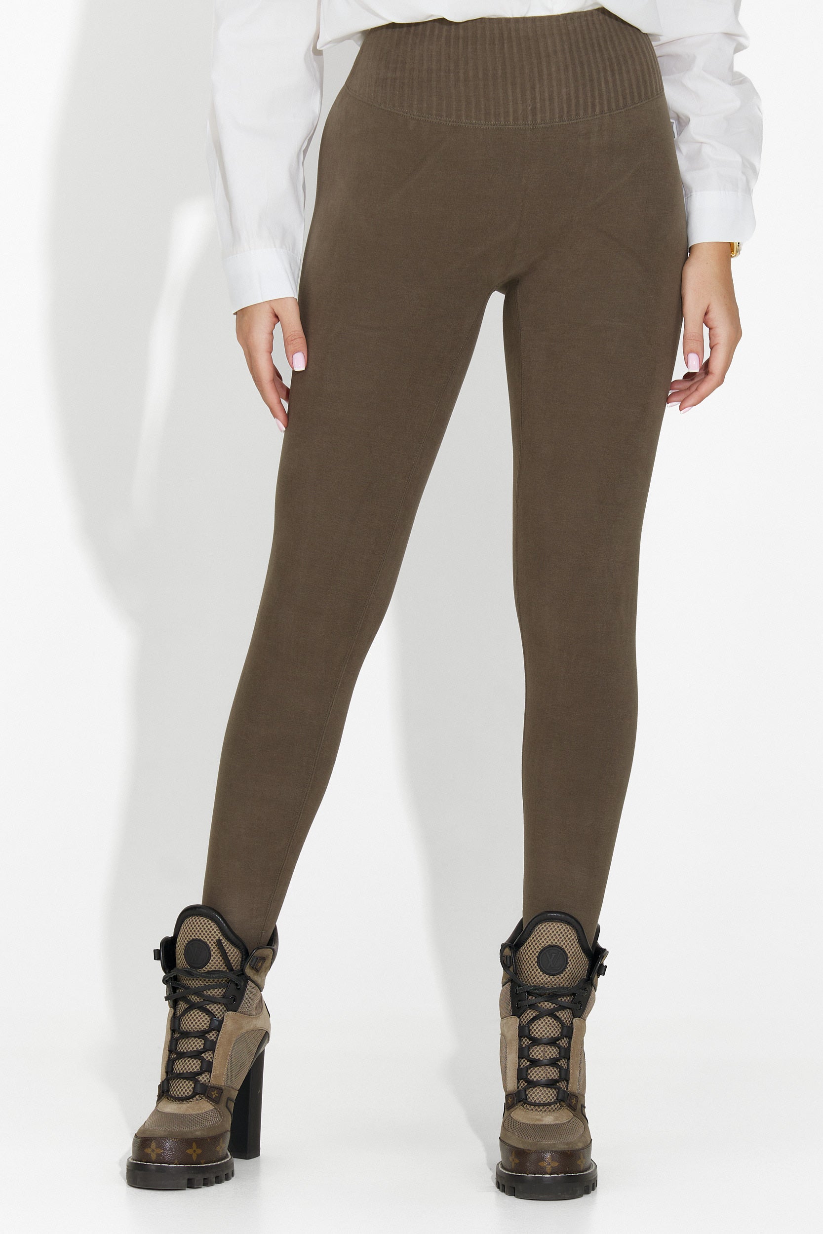 Collant a Compressione Calda di Michelina Bogas in Khaki