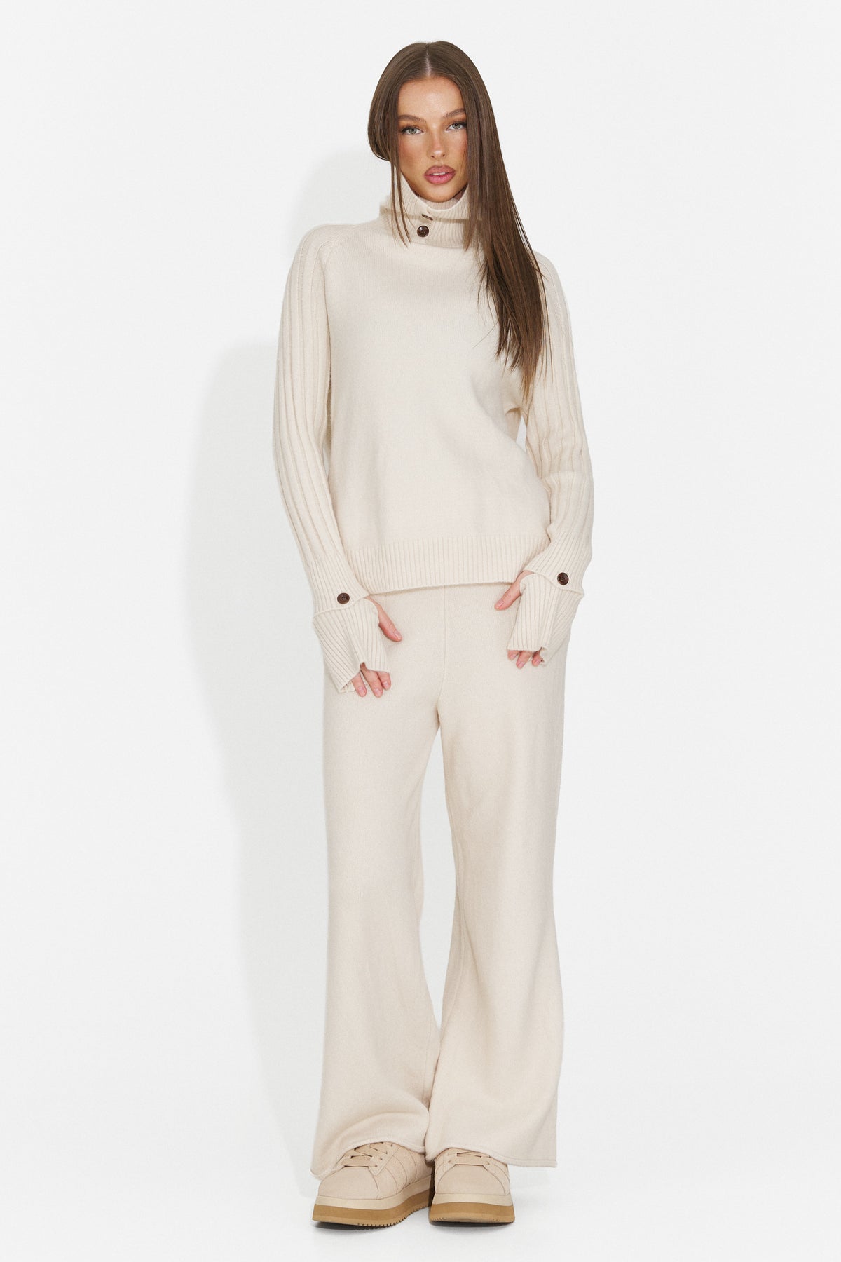 Compleu casual crem Brysieria Bogas
