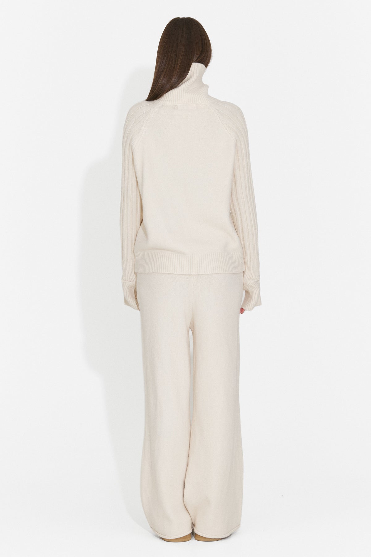 Compleu casual crem Brysieria Bogas