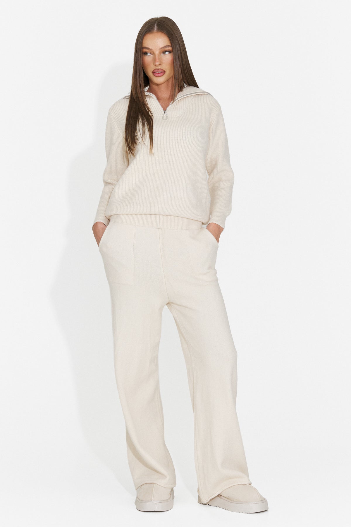 Compleu casual crem Sviola Bogas