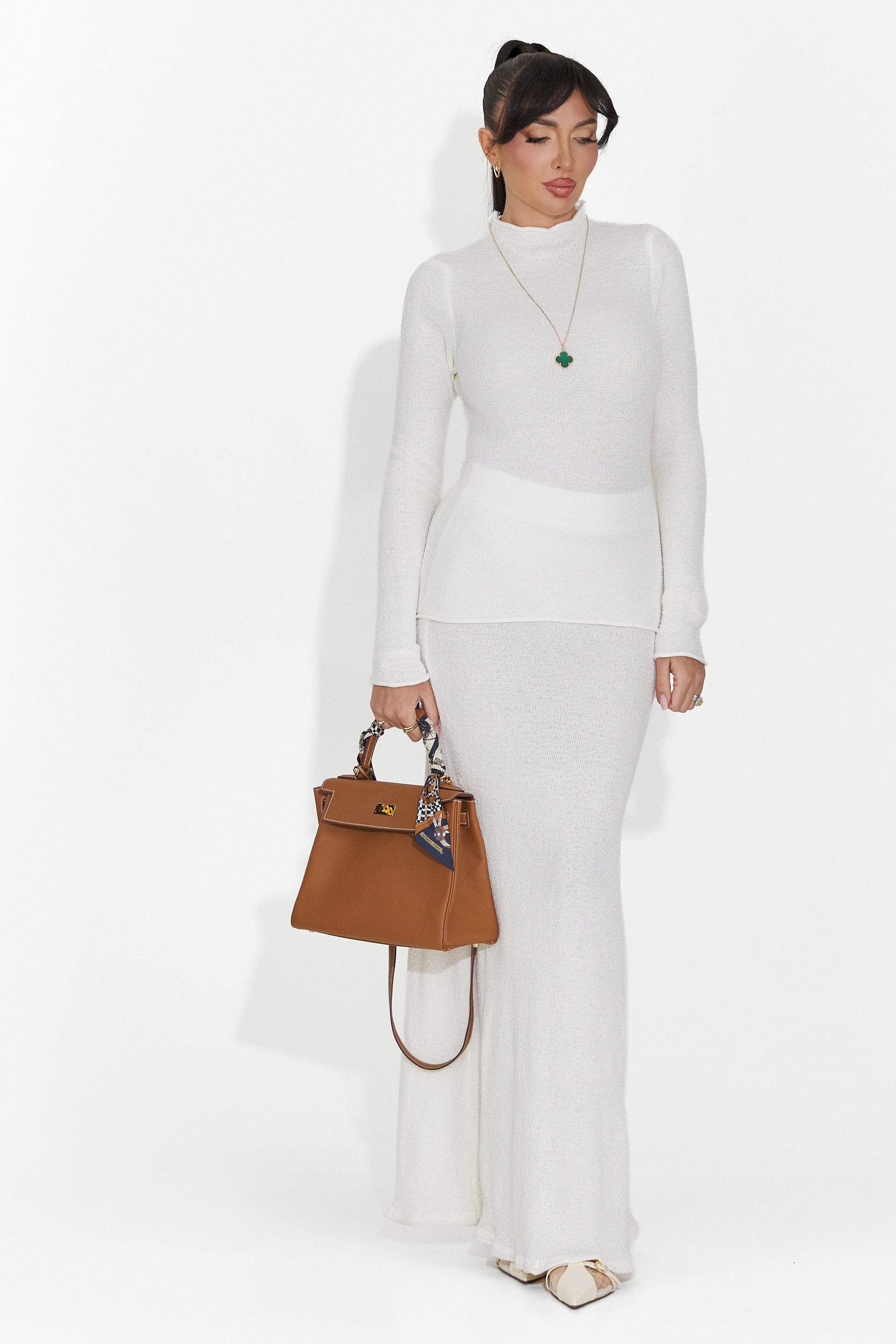 Set Casual di Gonna Bianca Melonia Bogas