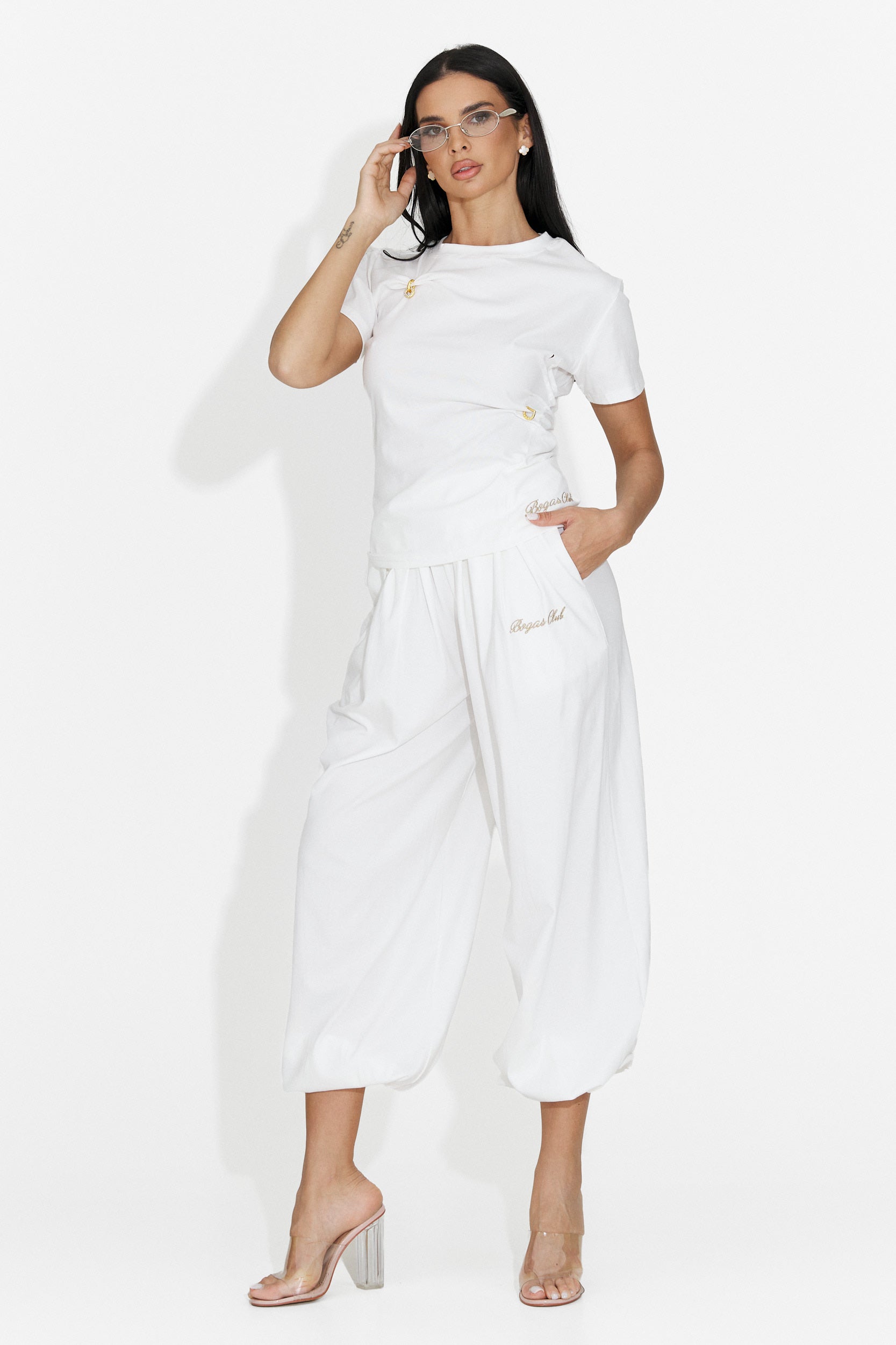 Tailleur da Donna di Leah Bogas con Pantaloni Bianchi