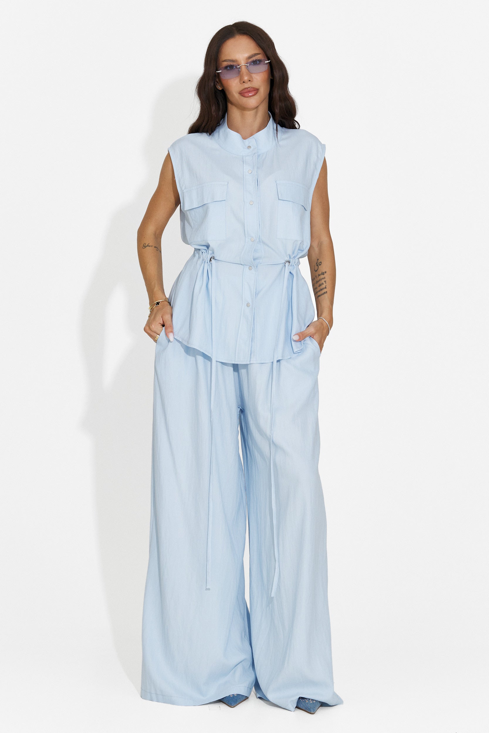 Completo donna con pantaloni azzurro Yvaine Bogas