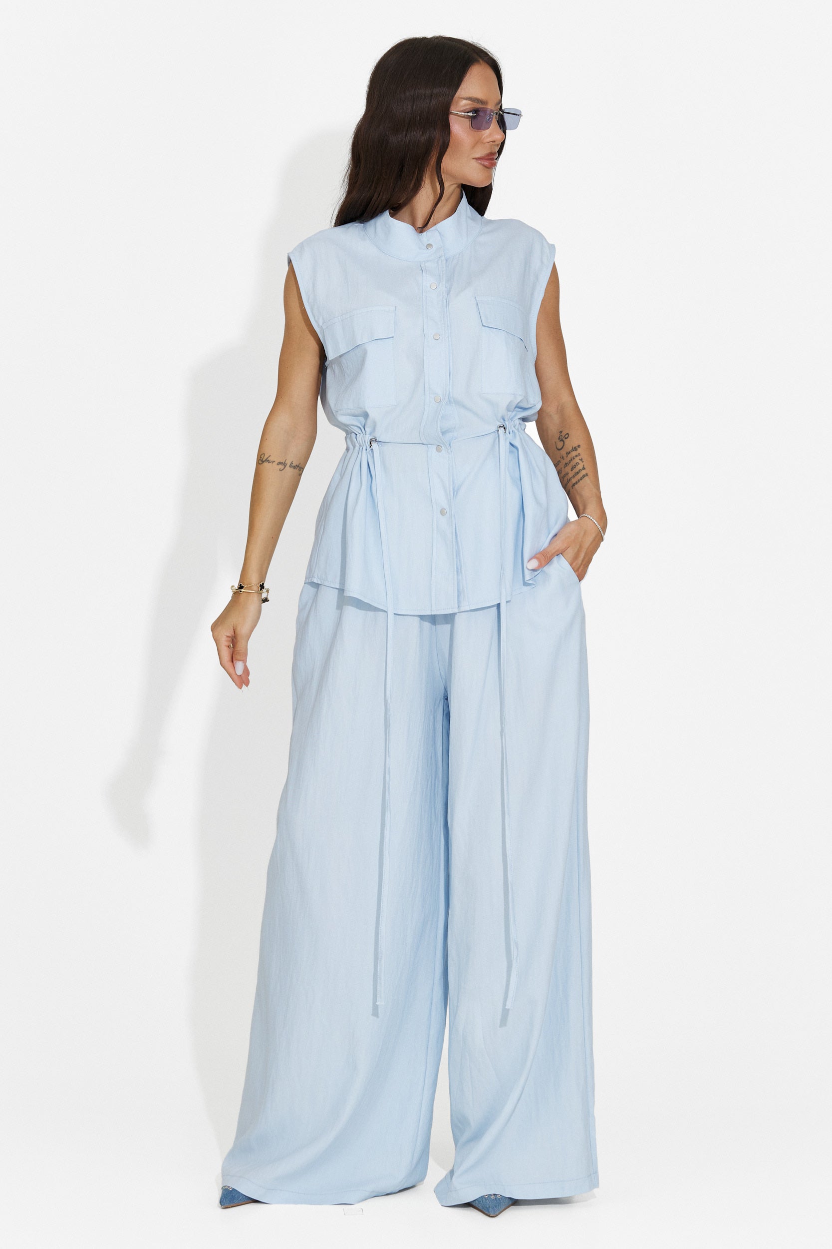 Completo donna con pantaloni azzurro Yvaine Bogas