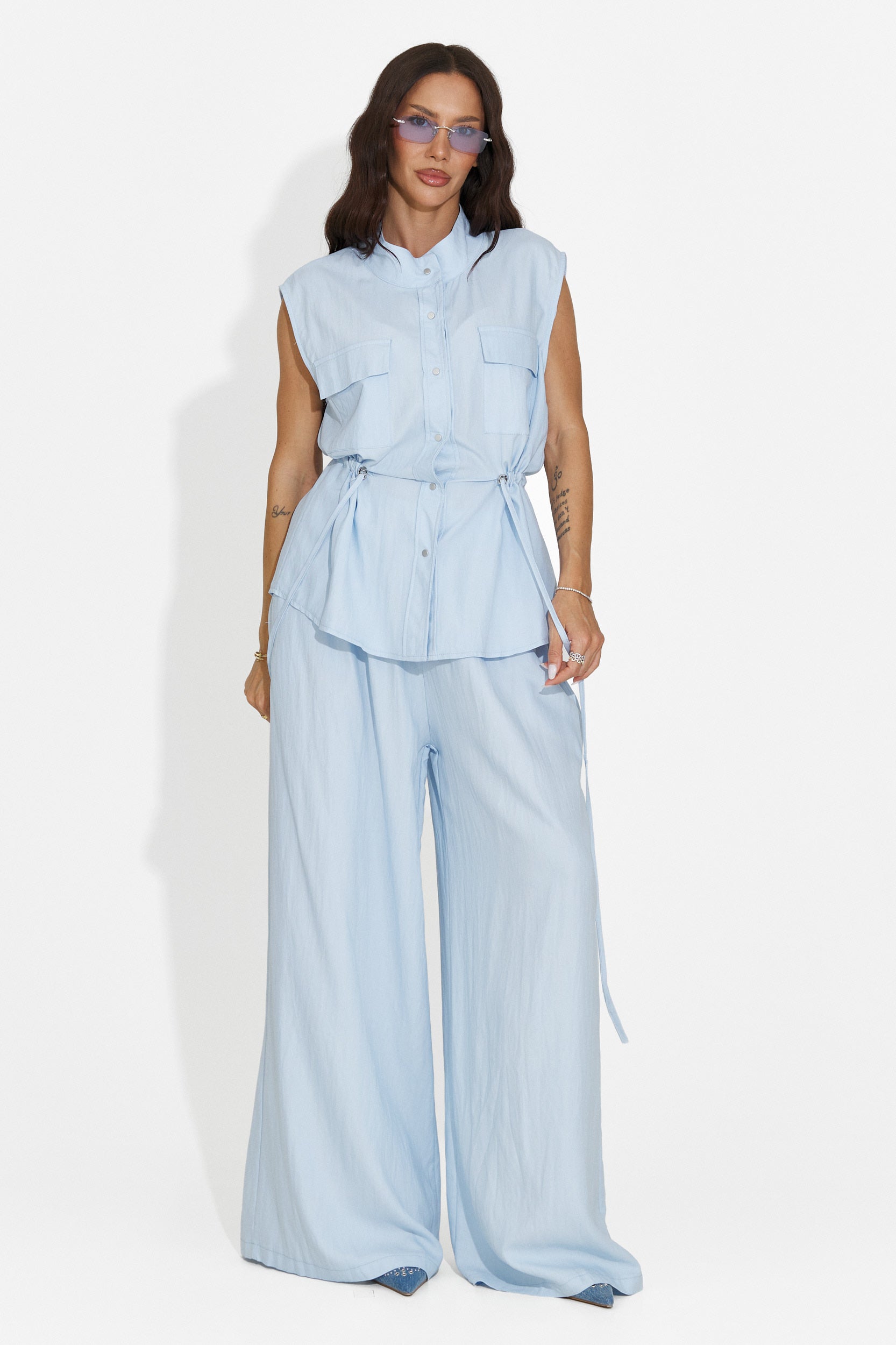 Completo donna con pantaloni azzurro Yvaine Bogas