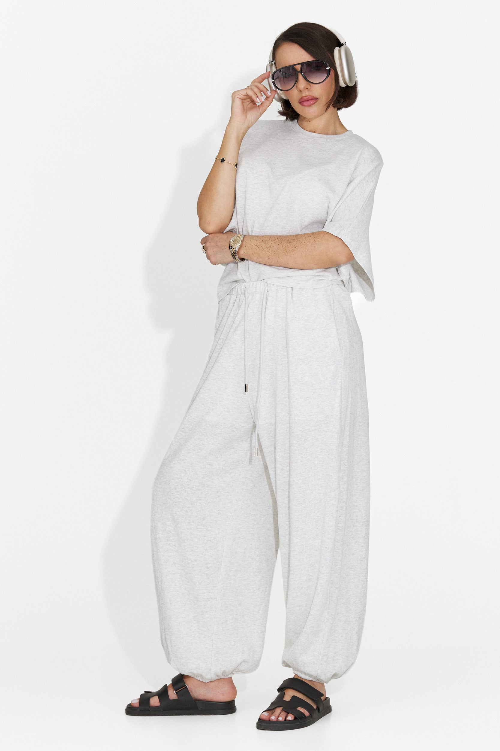 Tailleur da Donna Bedya Bogas con Pantaloni Grigi