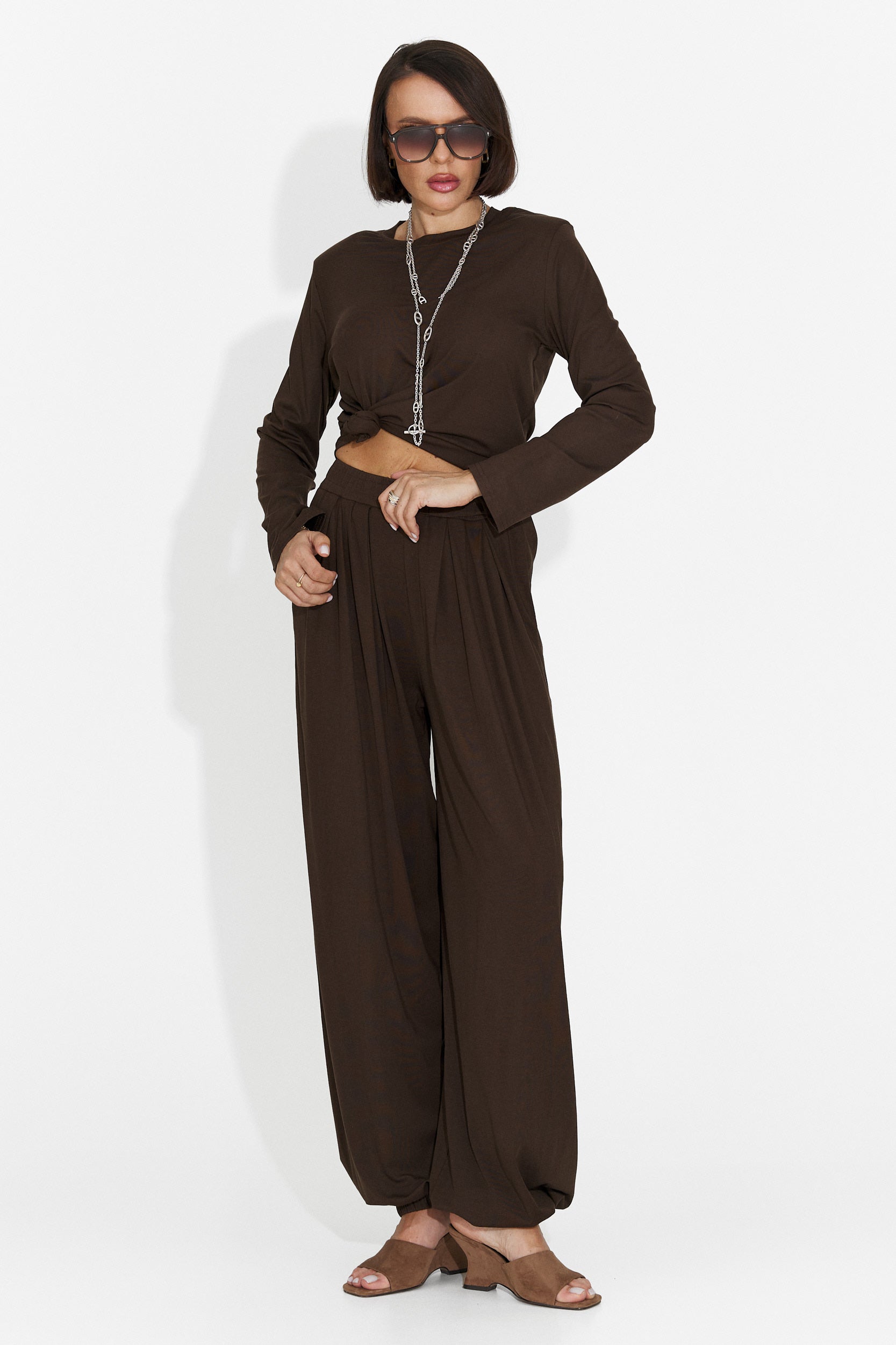Tuta da donna Namay Bogas con pantaloni marroni