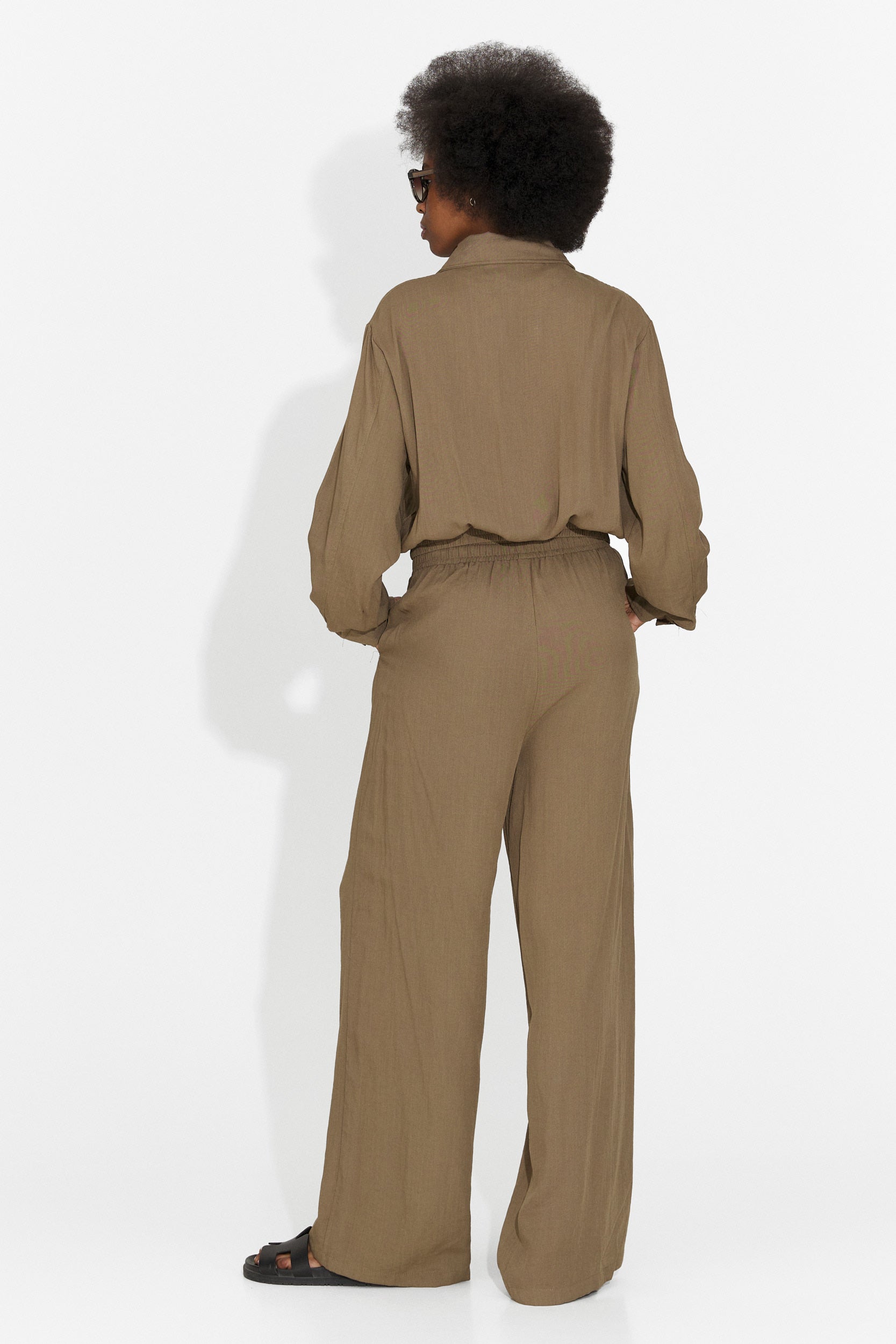 Tailleur da donna con pantaloni Tulip Bogas marroni