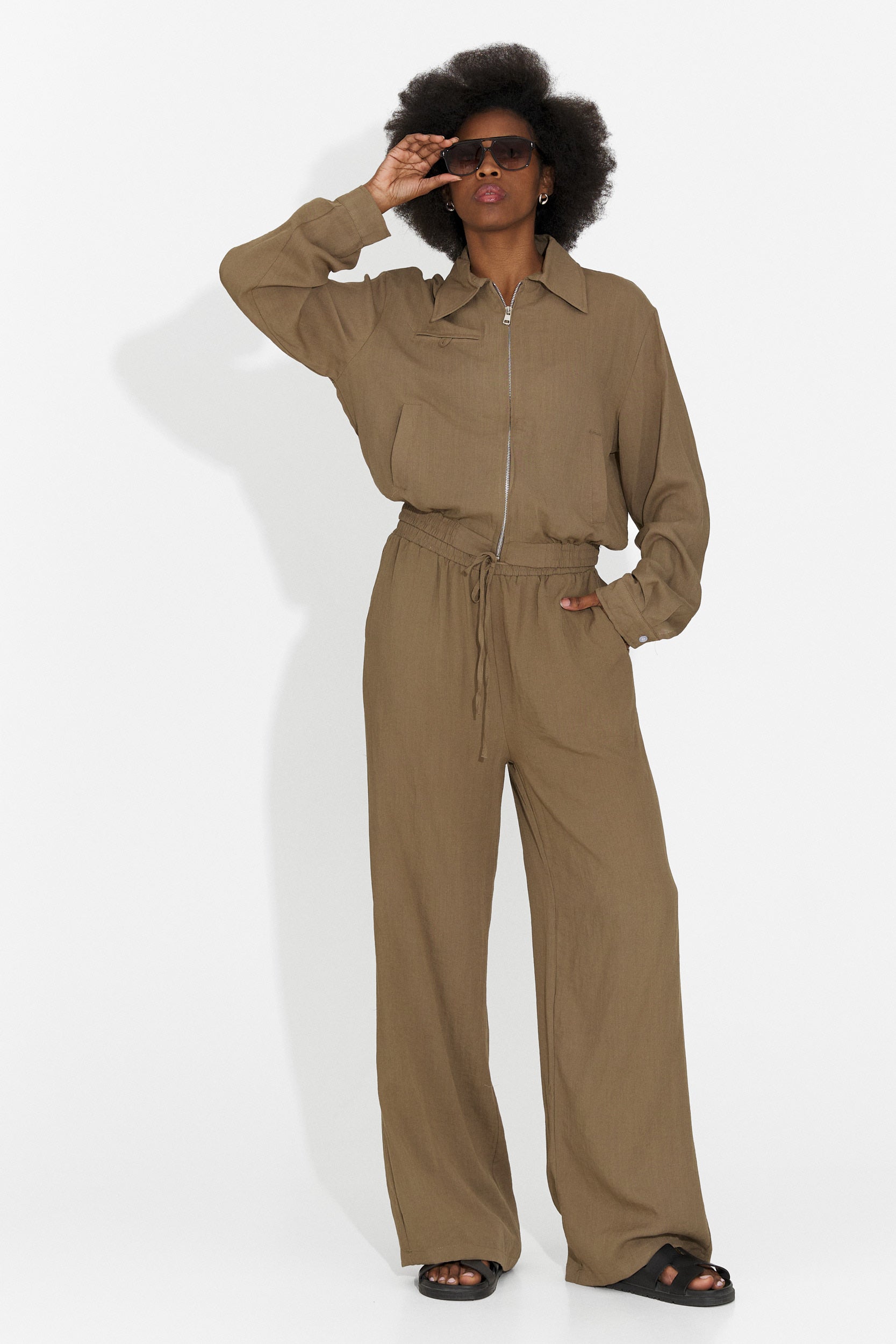 Tailleur da donna con pantaloni Tulip Bogas marroni