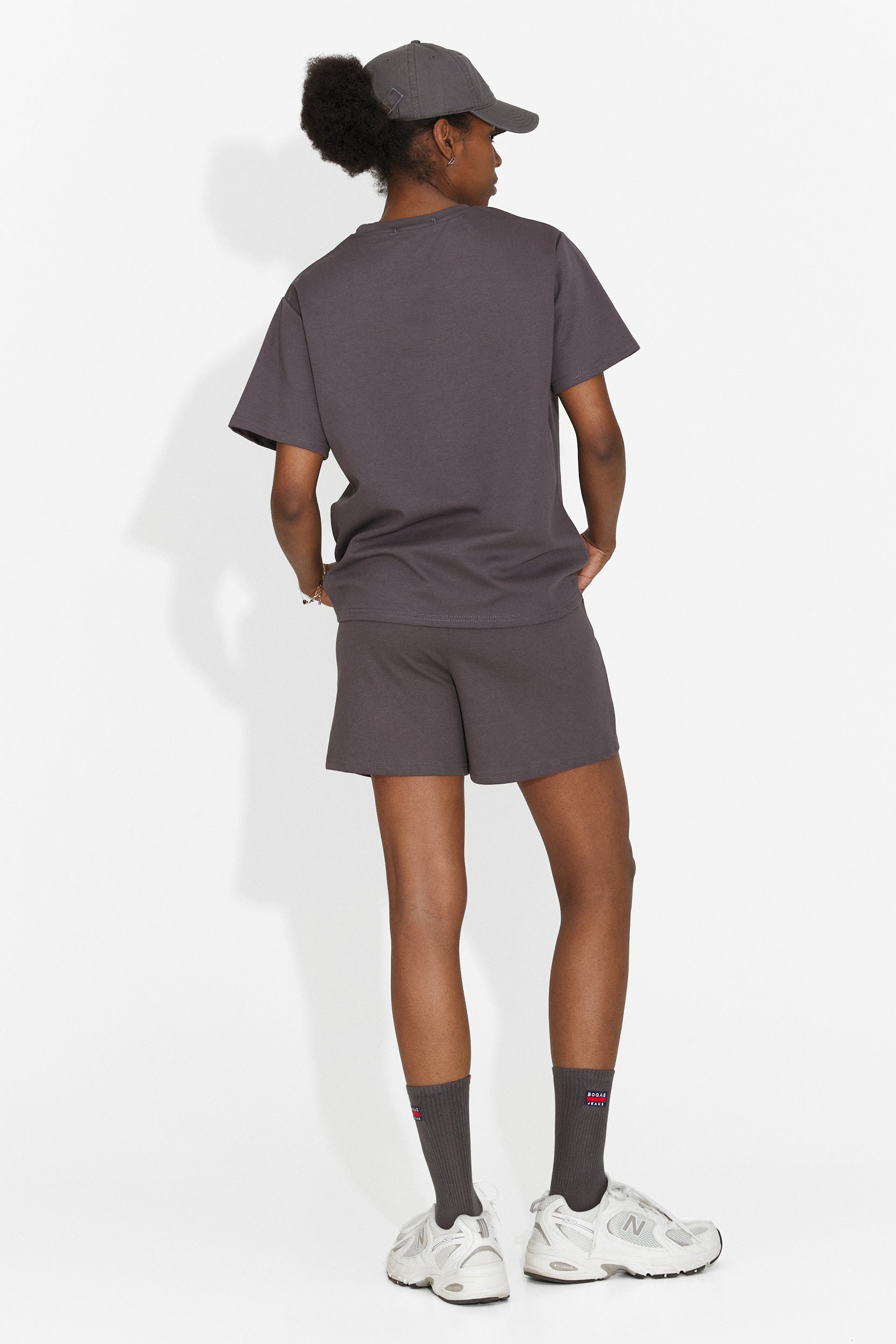 Set da Donna Marva Bogas con Pantaloncini Grigi