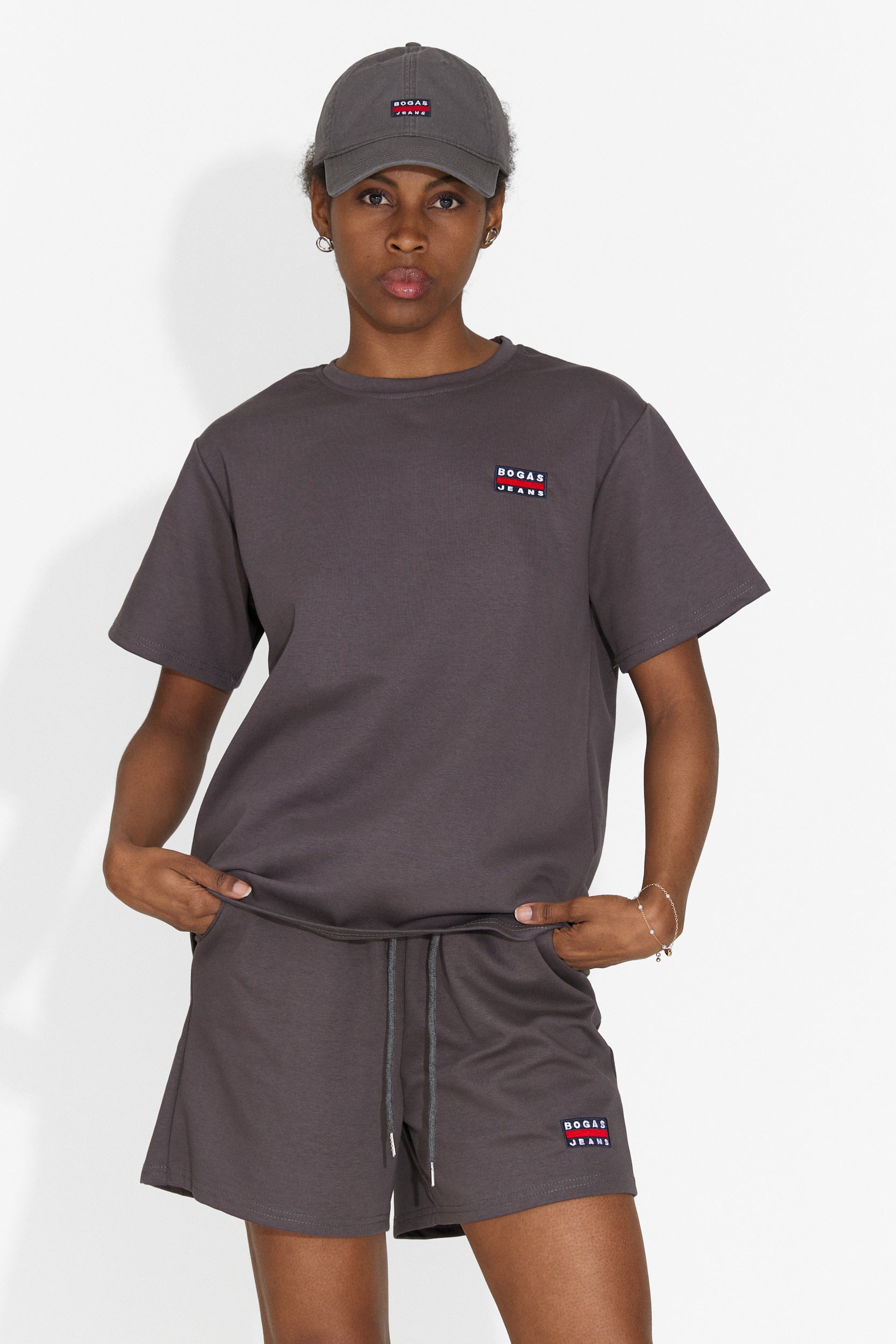 Set da Donna Marva Bogas con Pantaloncini Grigi