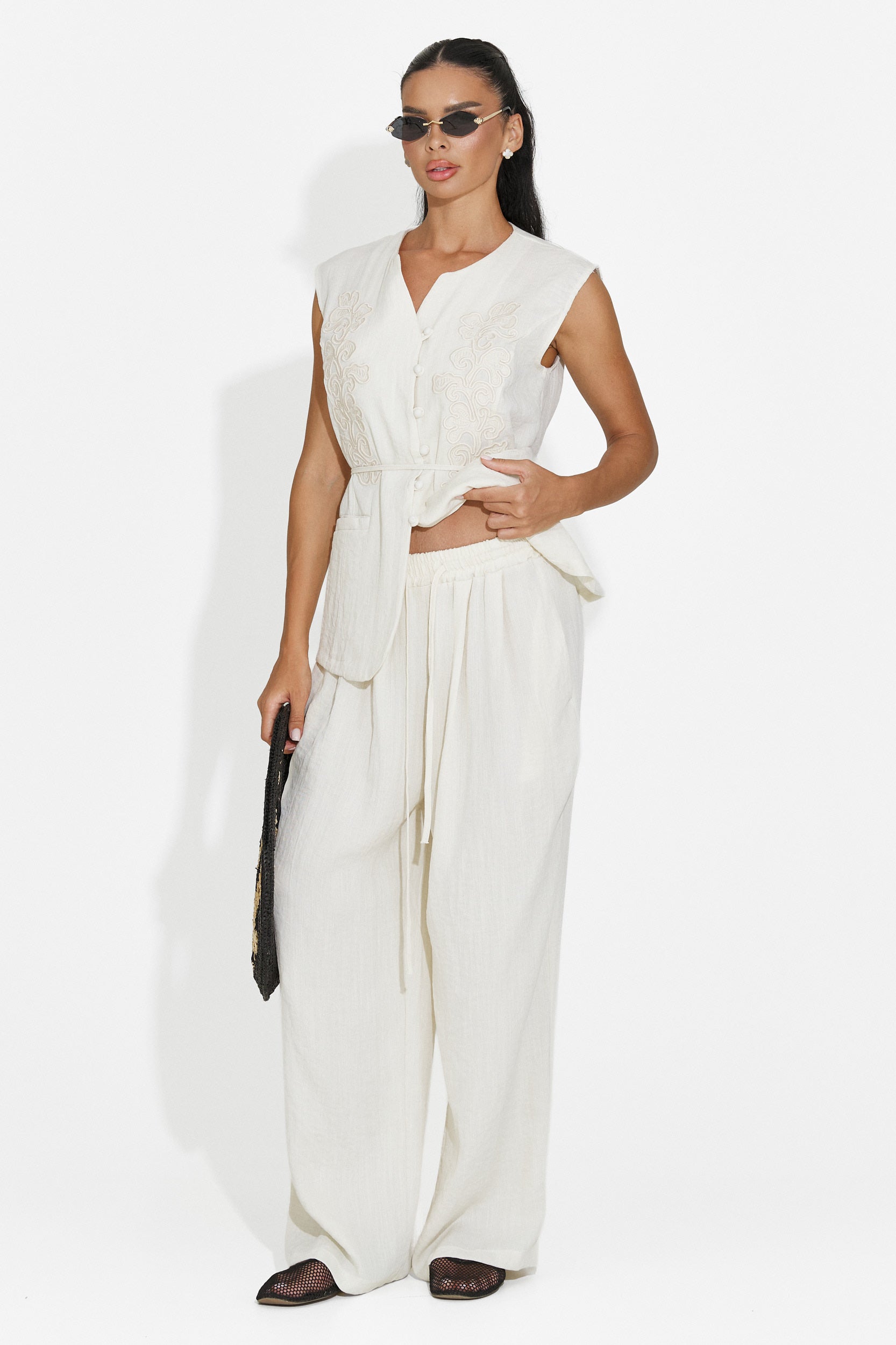 Completo donna gilet + pantaloni crema Vyzela Bogas