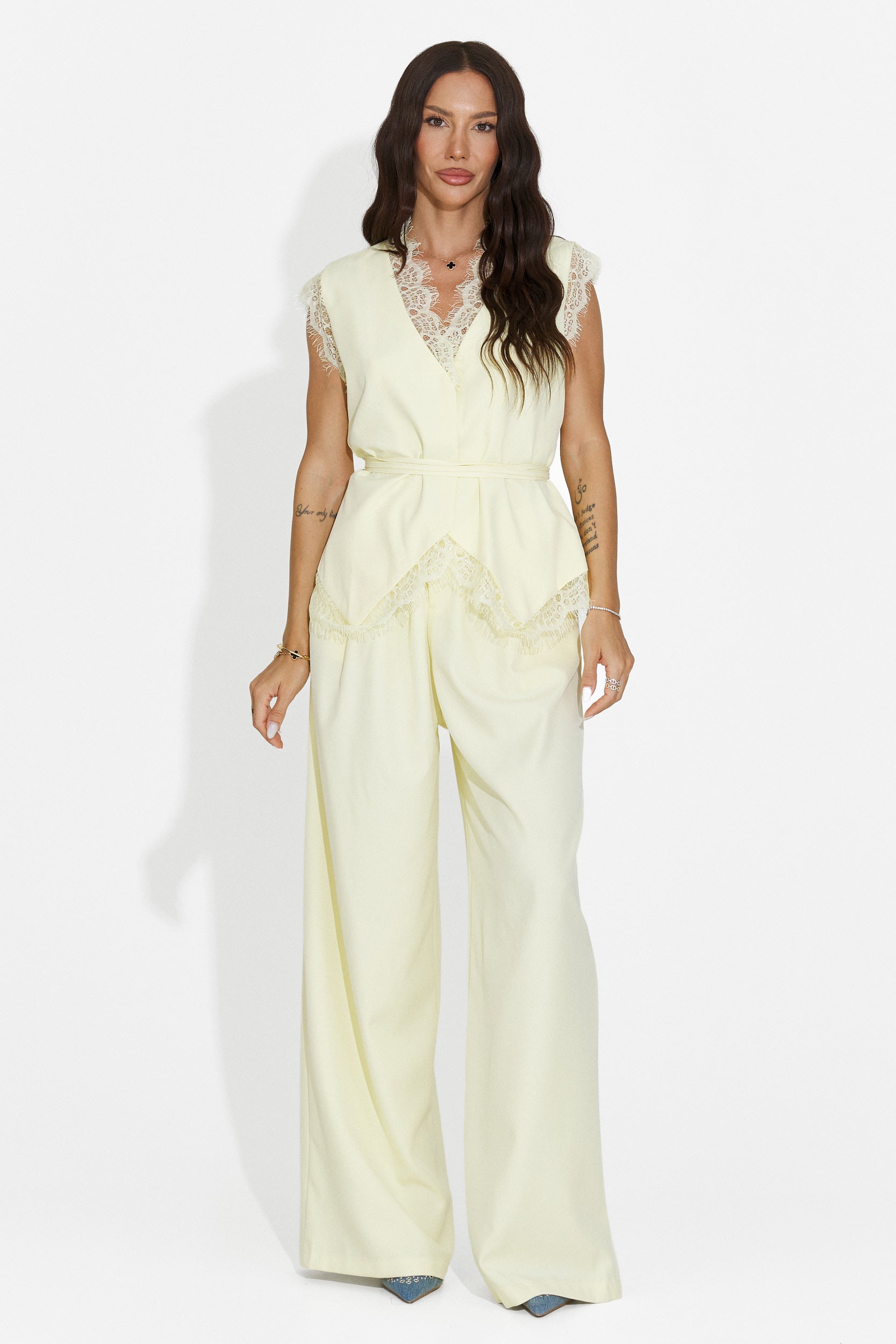 Completo donna gilet + pantaloni giallo Felania Bogas