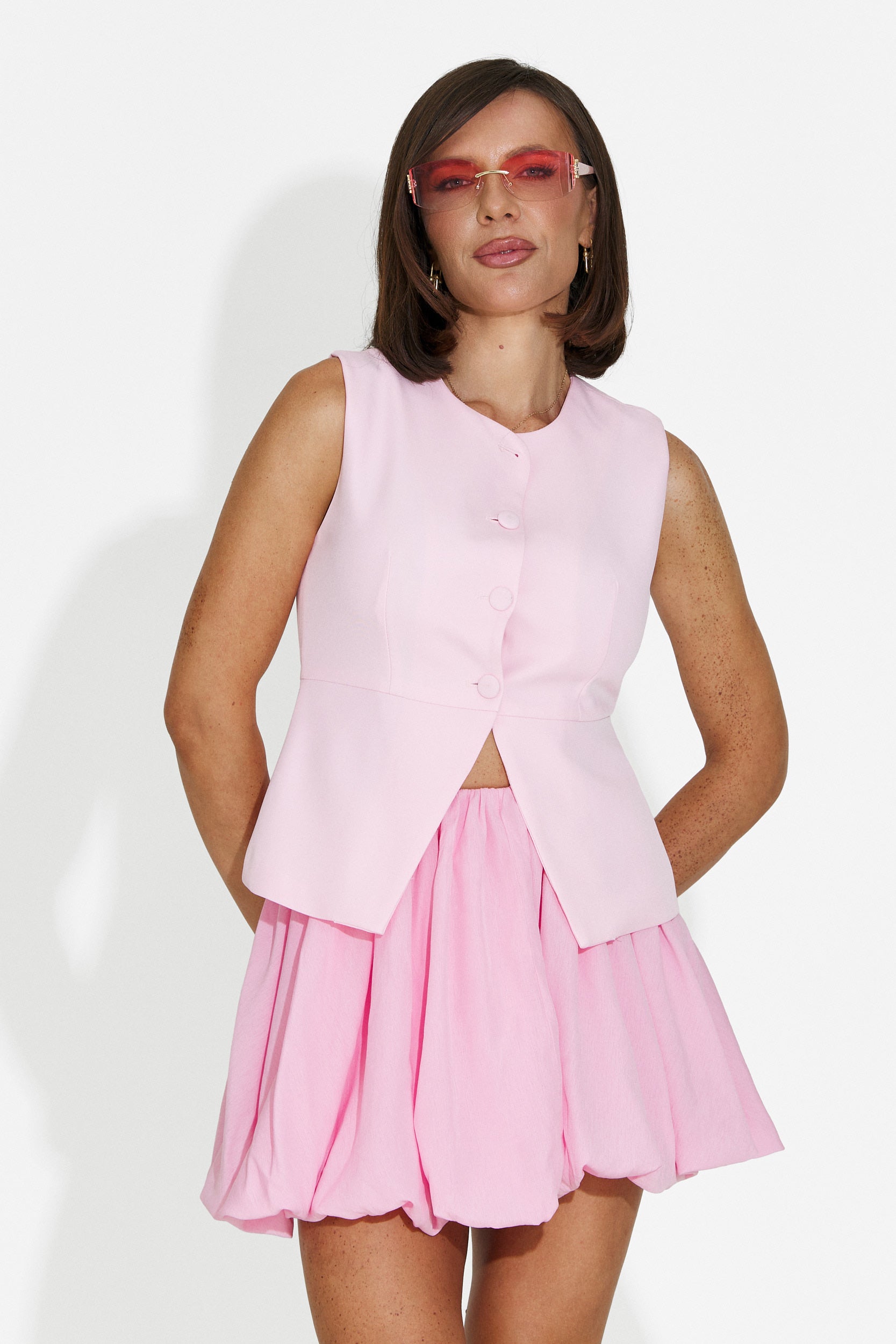 Completo da donna gilet + pantaloni rosa Margareta Bogas