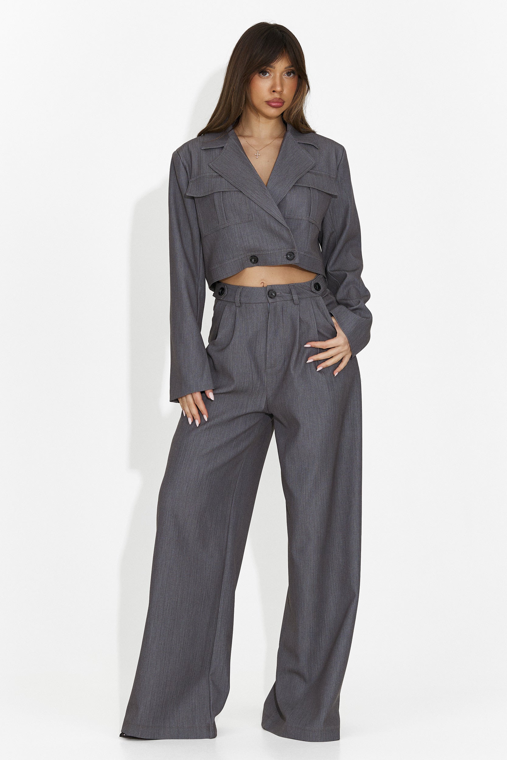 Elegante tailleur grigio da donna Adnana Bogas