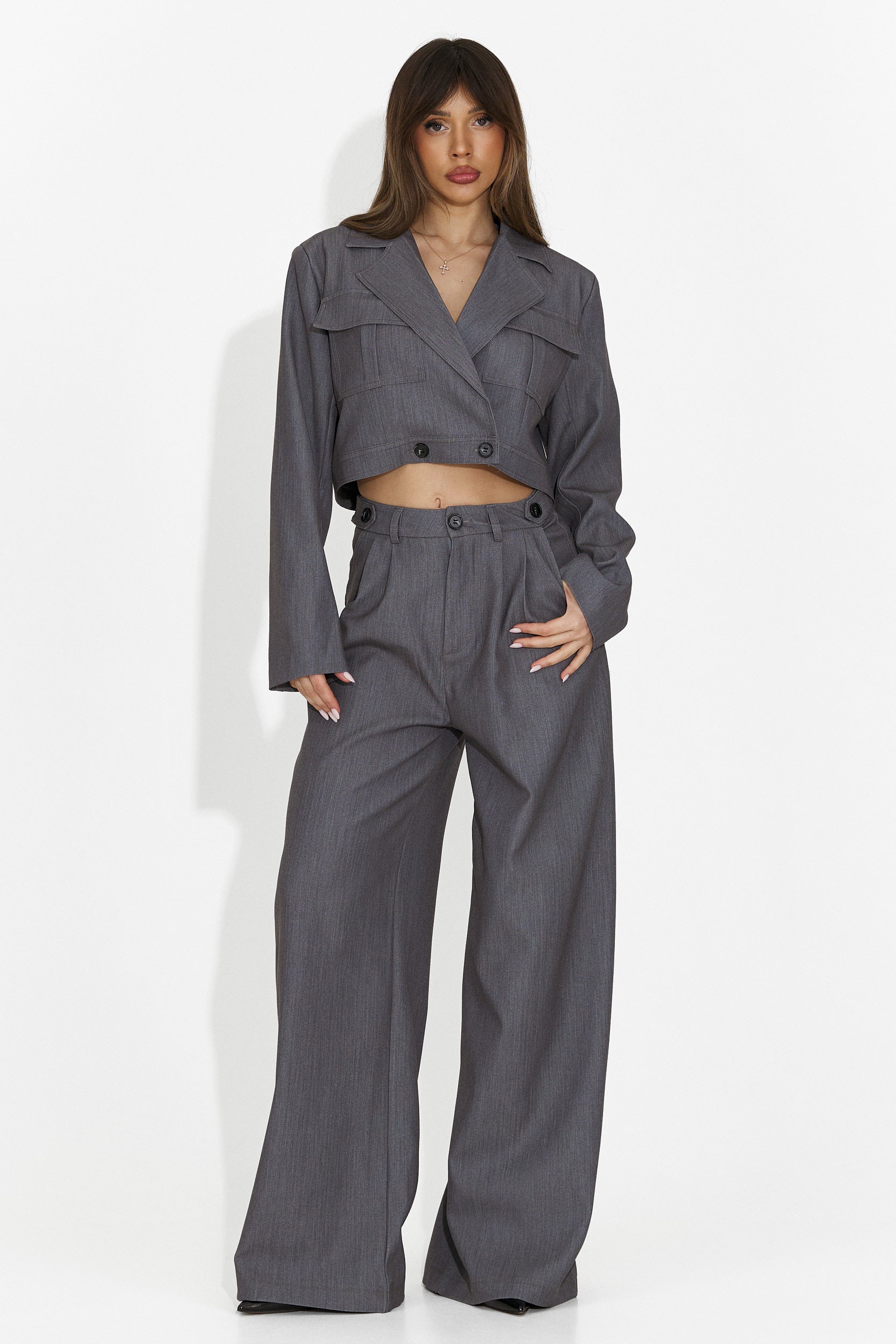 Elegante tailleur grigio da donna Adnana Bogas