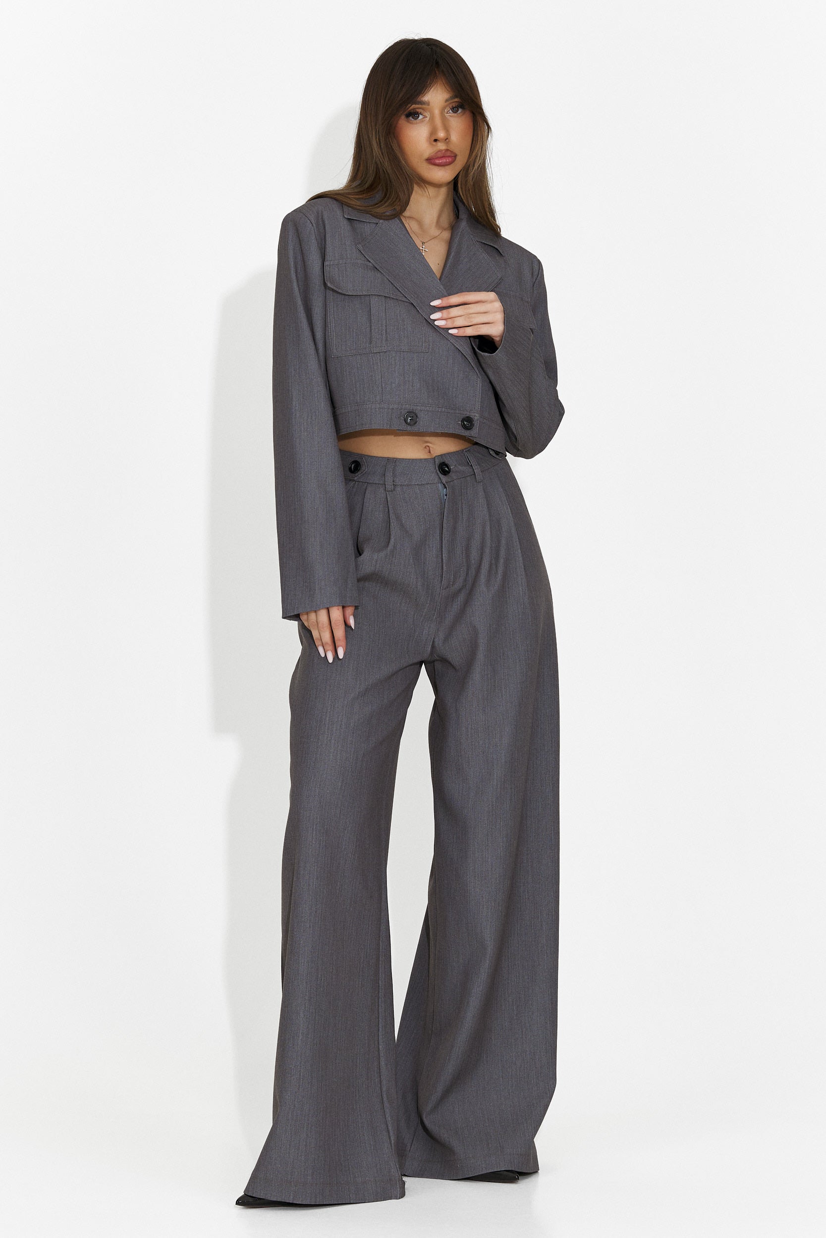 Elegante tailleur grigio da donna Adnana Bogas