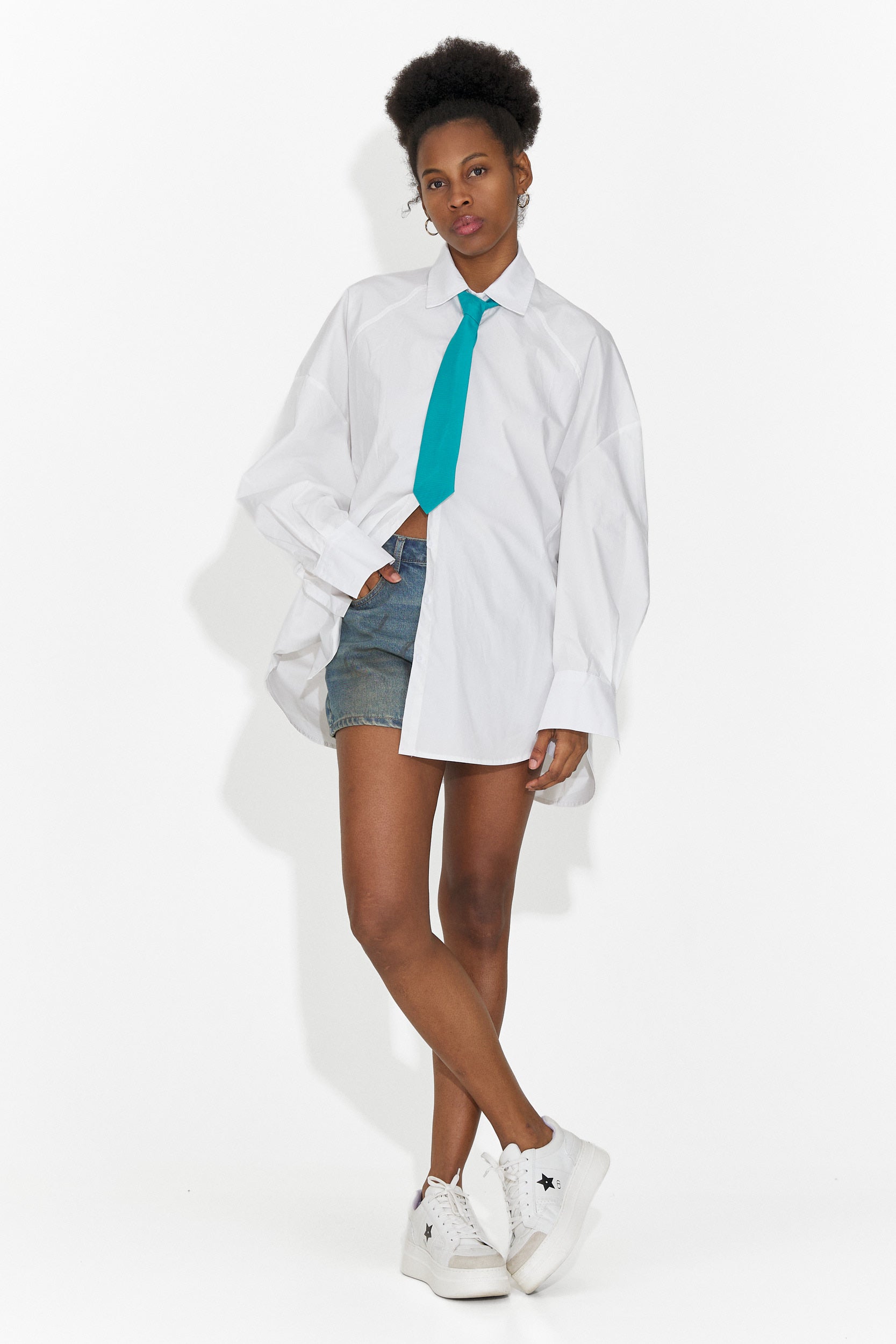 Cravatta Turchese da Donna di Sindia Bogas