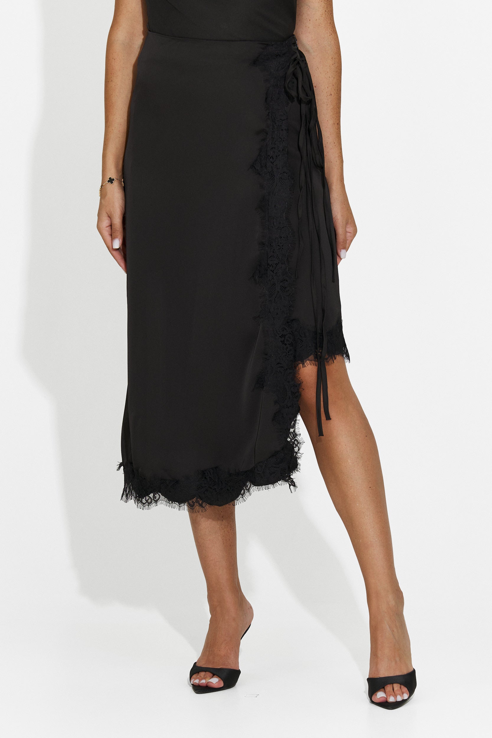 Gonna donna elegante nera Maryus Bogas