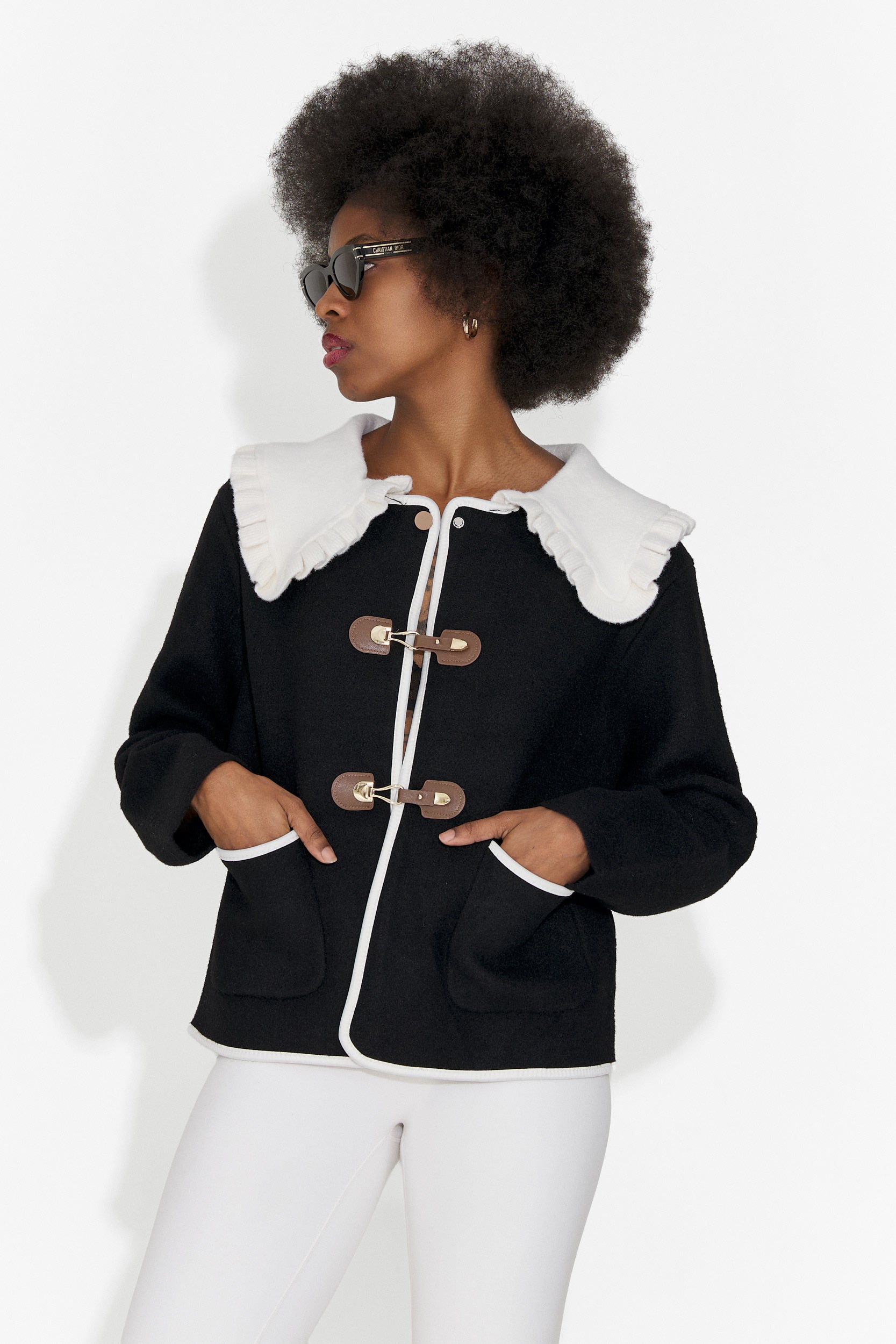 Elegante Giacca Nera da Donna di Atila Bogas