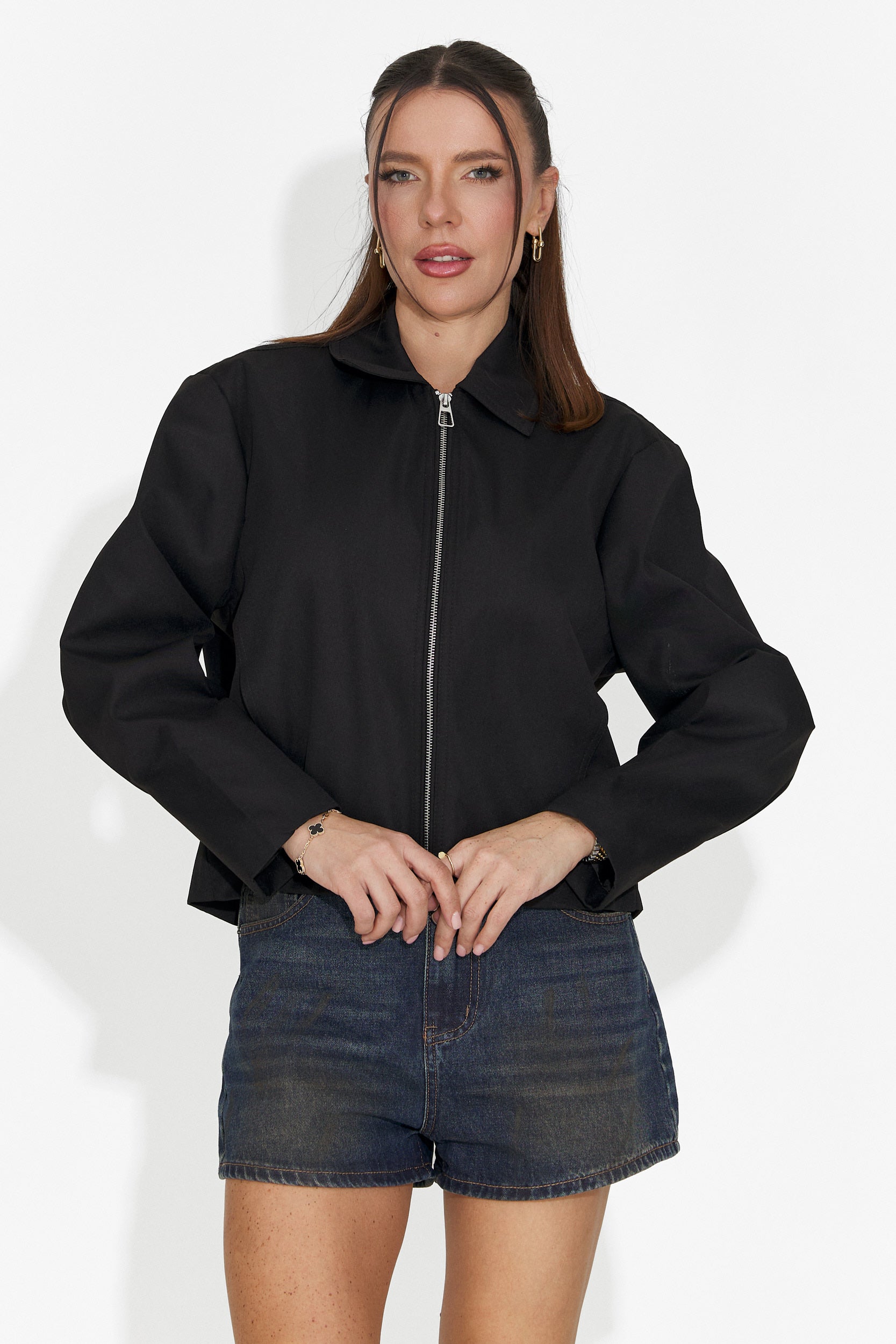 Elegante Giacca Nera da Donna Comino Bogas