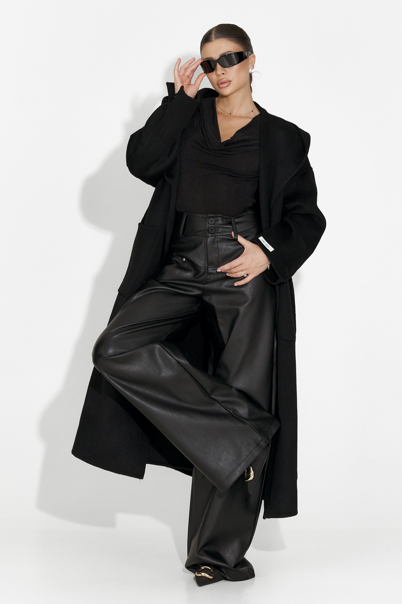 [Resigilat] Cappotto donna elegante nero Carivana Bogas