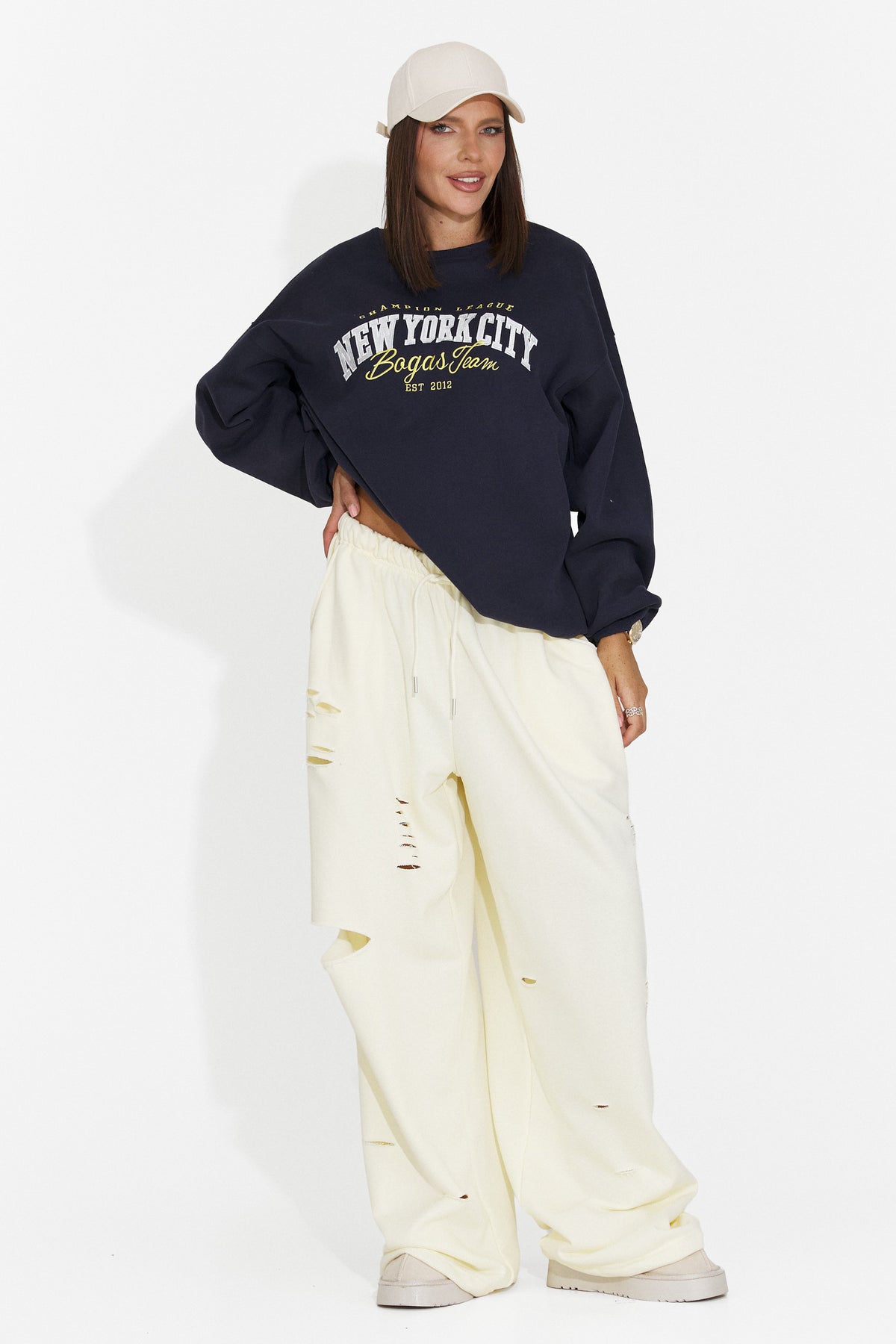 Pantaloni casual crem Lulaoa Bogas