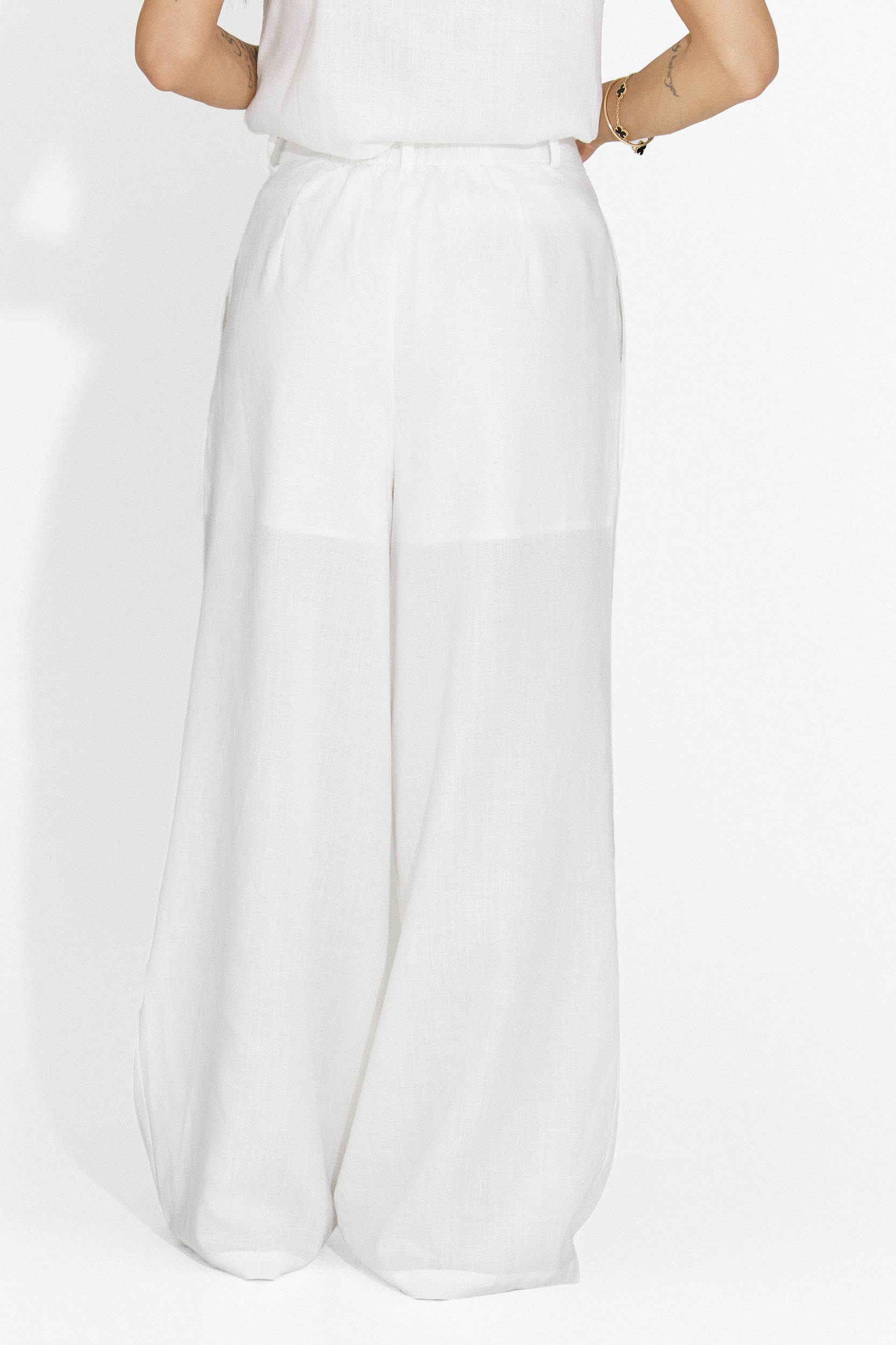 Pantaloni Casual Bianchi da Donna Cosmos Bogas