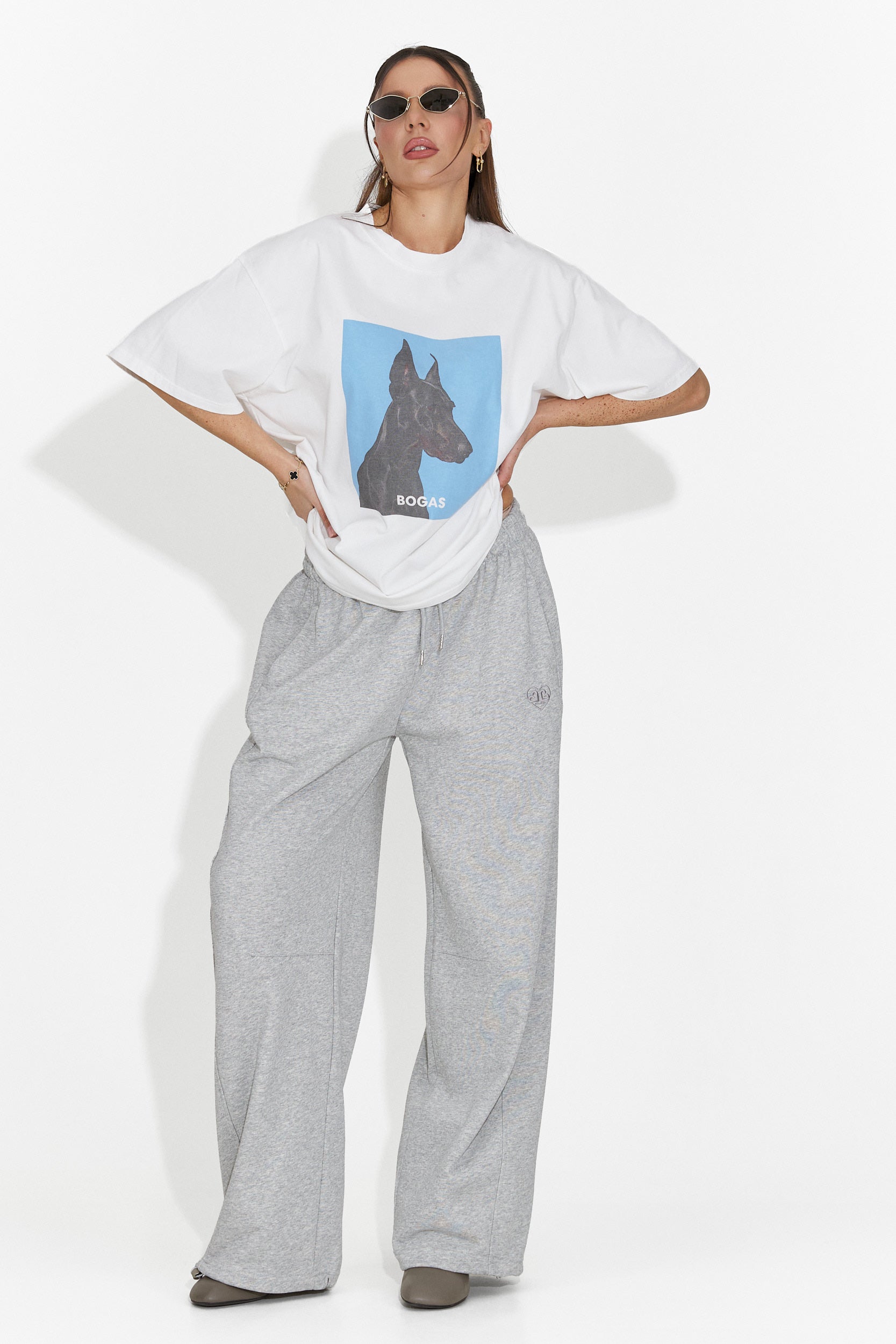 Pantaloni Casual Grigi da Donna di Romela Bogas