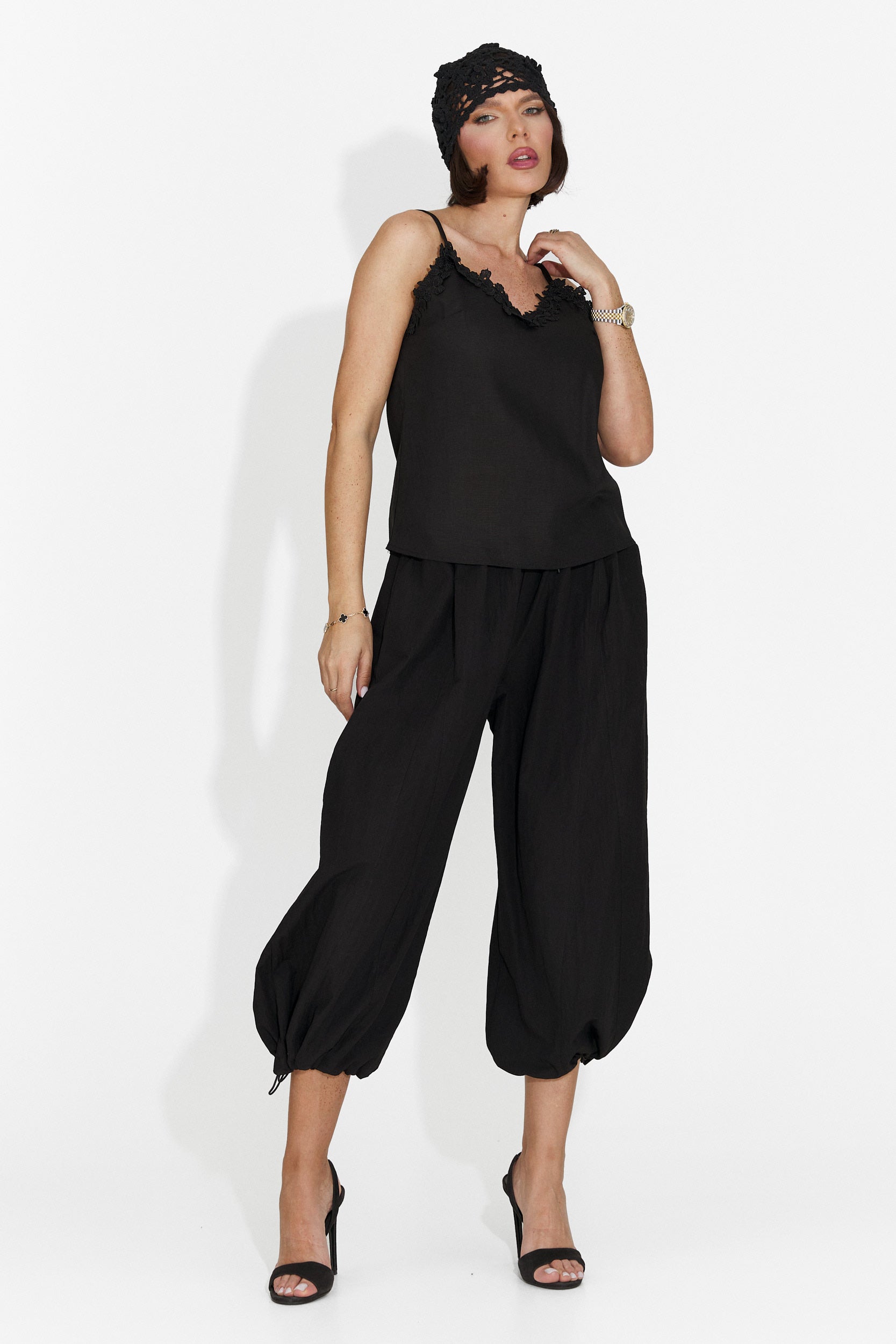 Pantaloni Casual Neri da Donna di Lyhok Bogas
