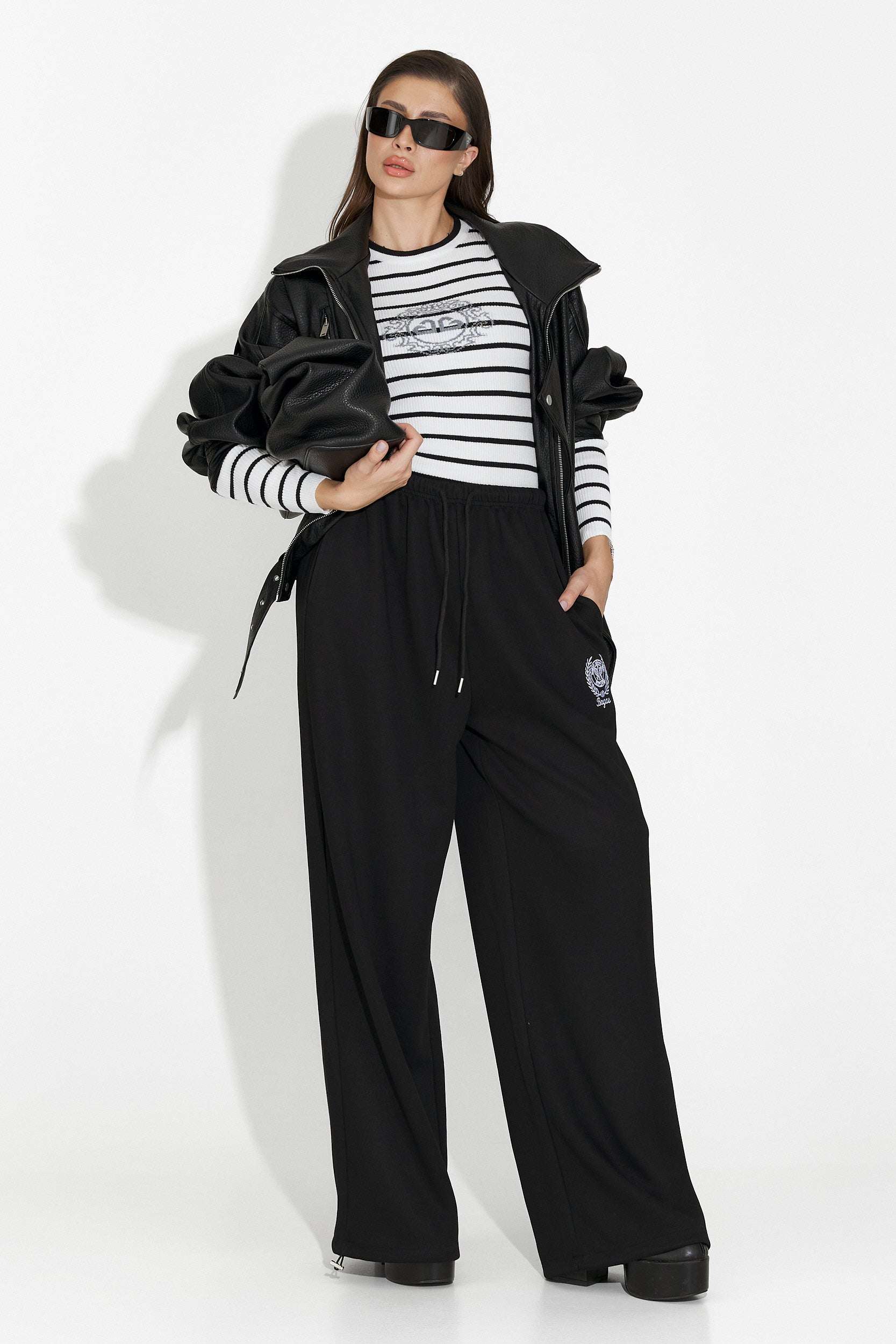 Pantaloni Casual Neri da Donna di Novirene Bogas