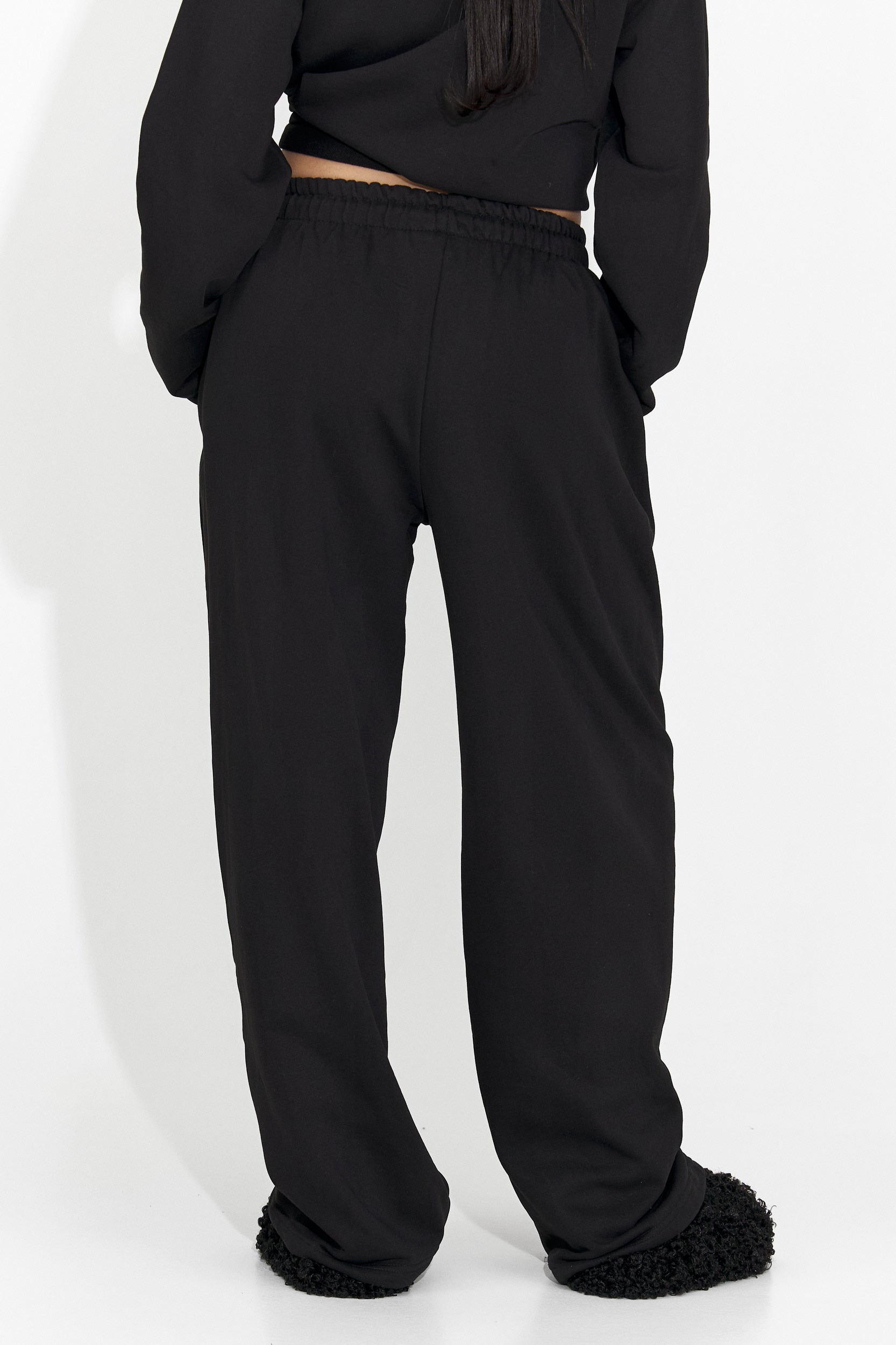 Pantaloni Casual Neri da Donna di Romela Bogas