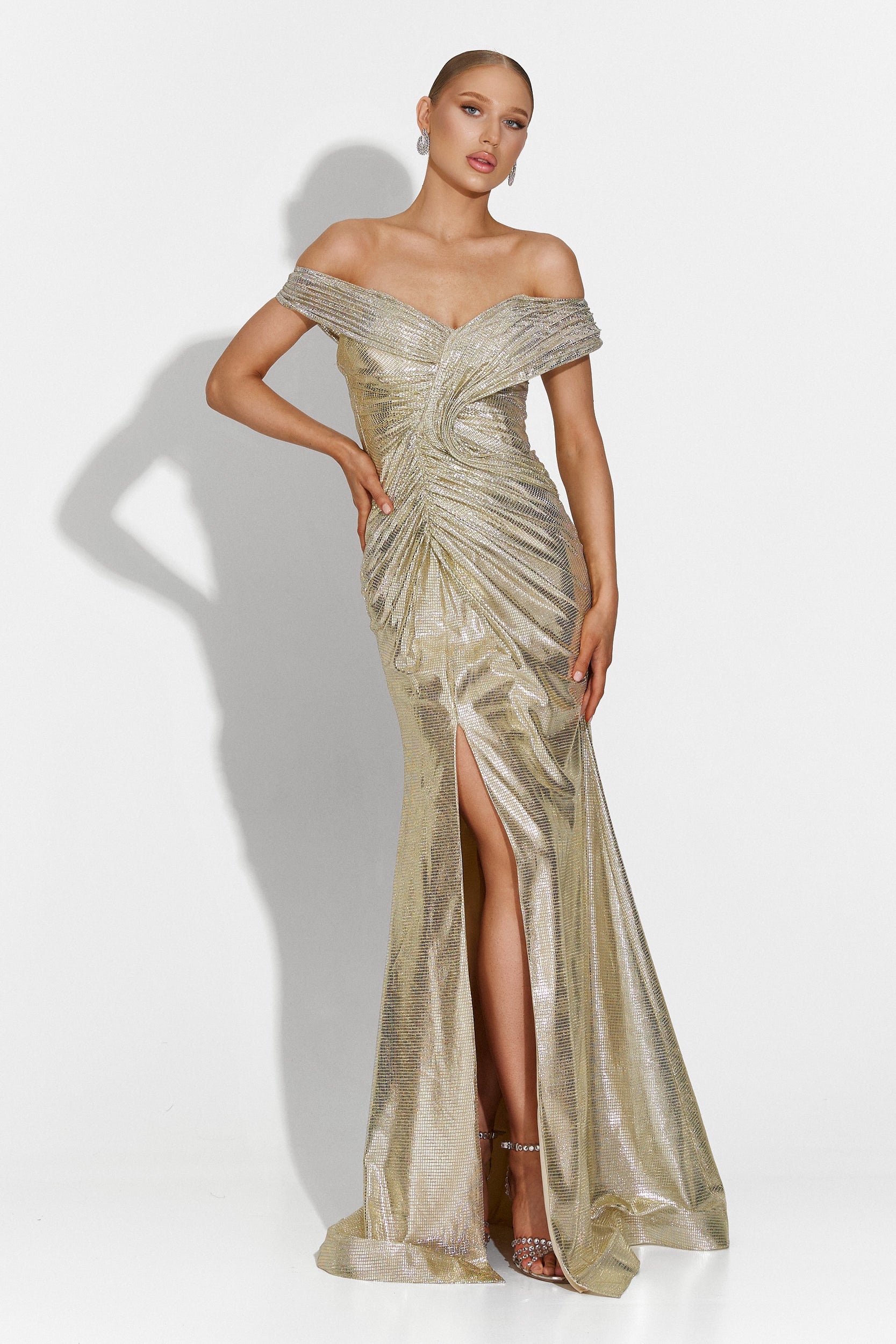 [Resigilat] Abito donna lungo beige-oro Stephane Bogas