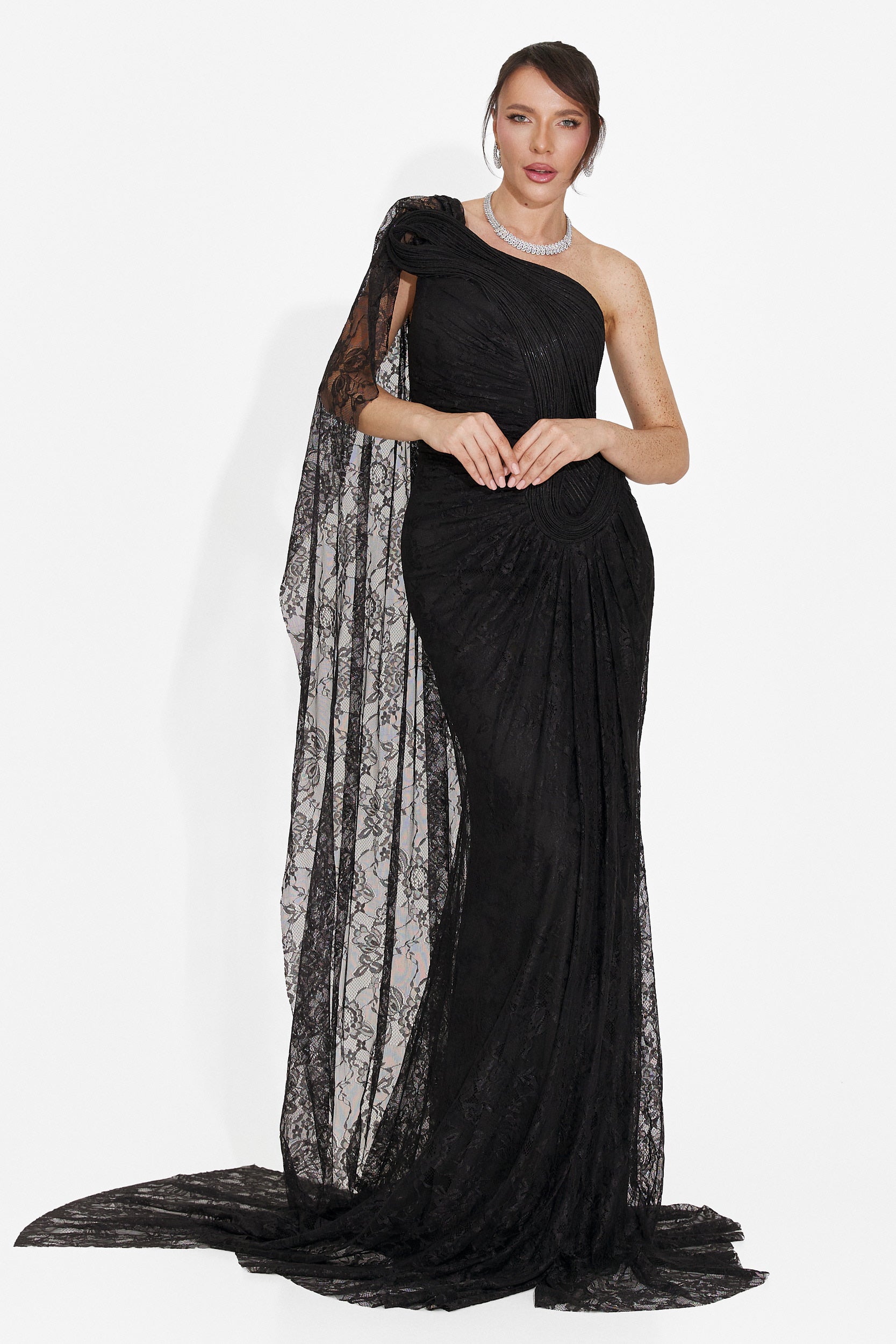 Lungo Vestito Nero da Donna di Heliena Bogas