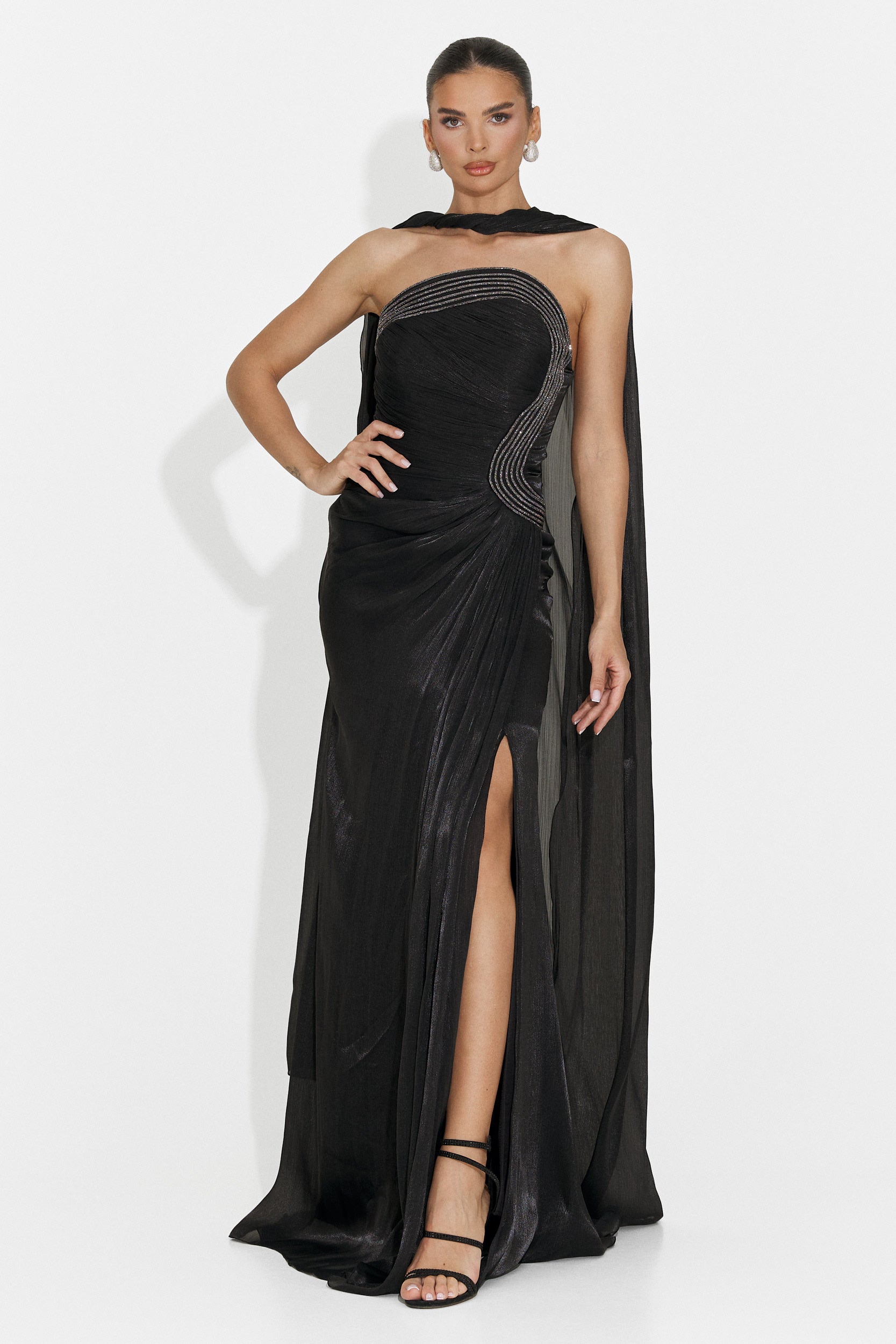 Lungo Vestito Nero da Donna di Moritz Boga