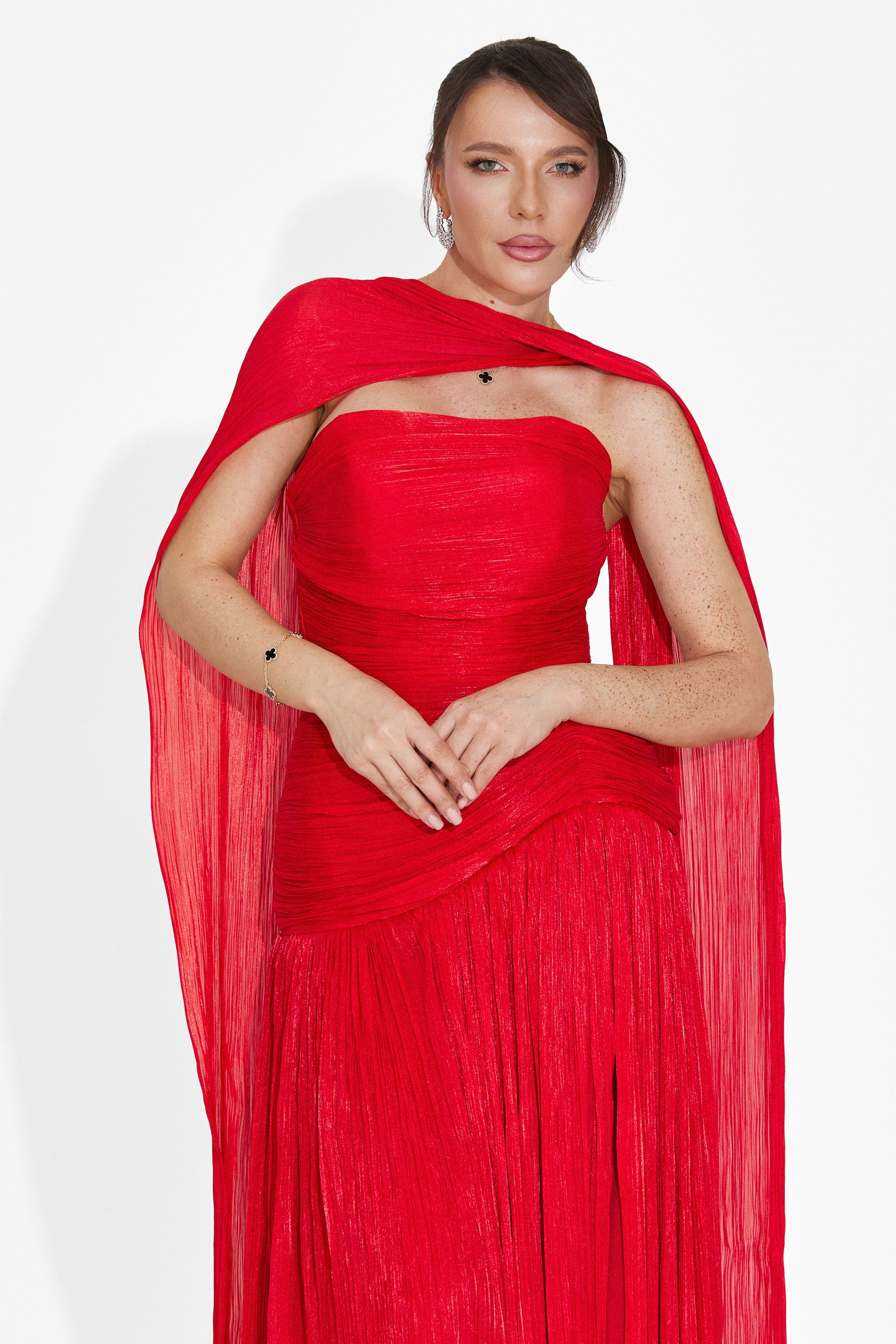 Lungo Vestito Rosso da Donna di Gabielia Bogas
