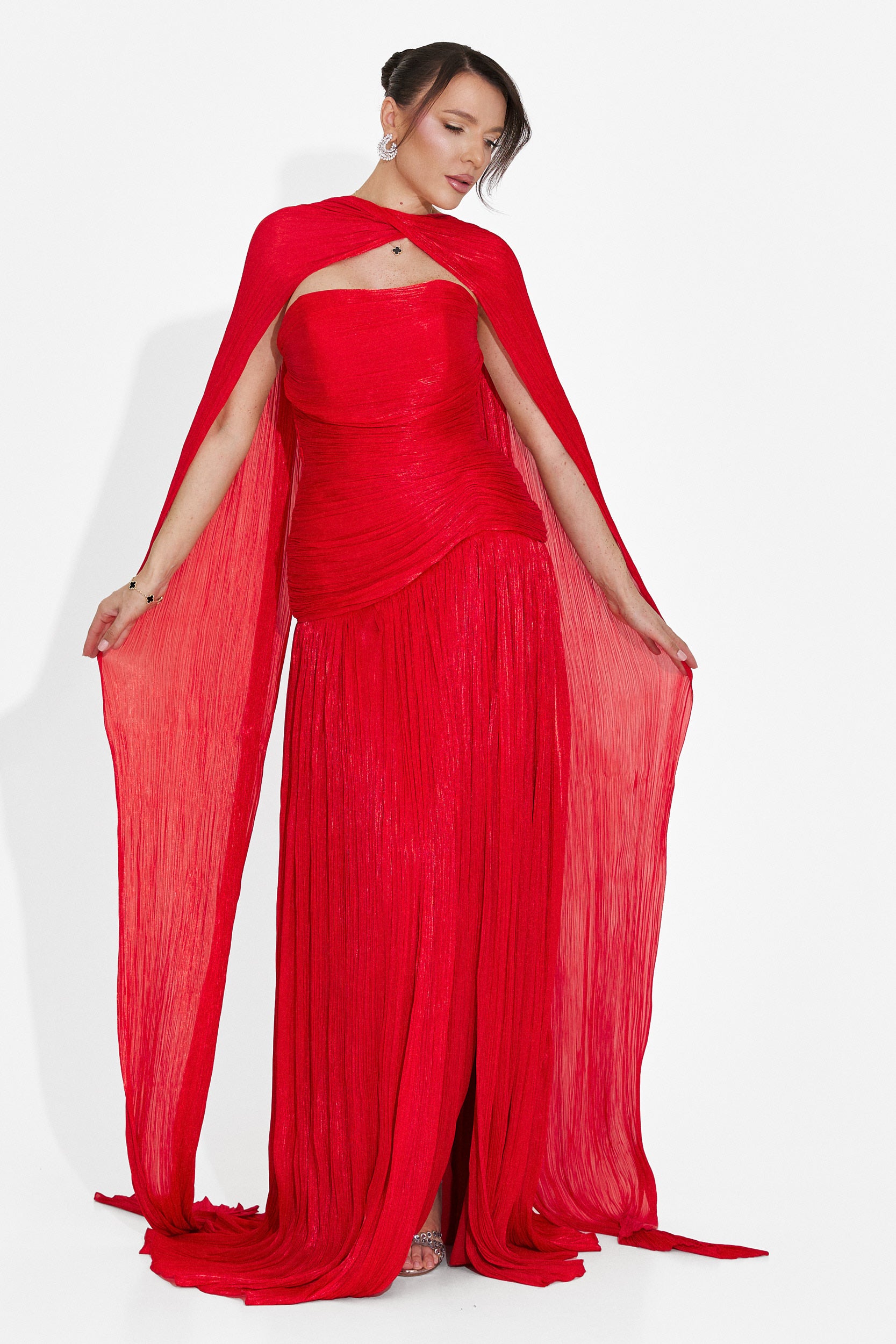 Lungo Vestito Rosso da Donna di Gabielia Bogas