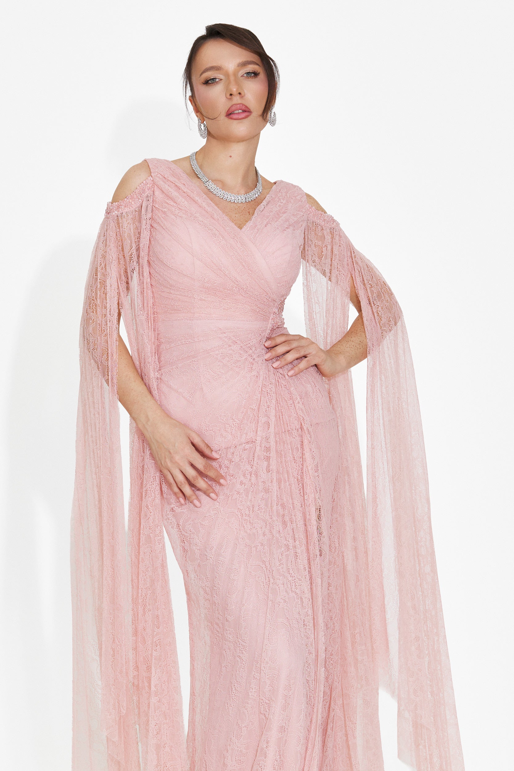 Lungo Vestito Rosa da Donna di Dionesia Bogas