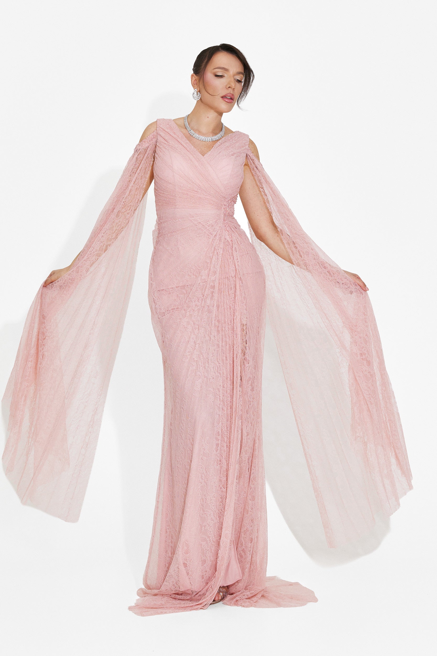 Lungo Vestito Rosa da Donna di Dionesia Bogas