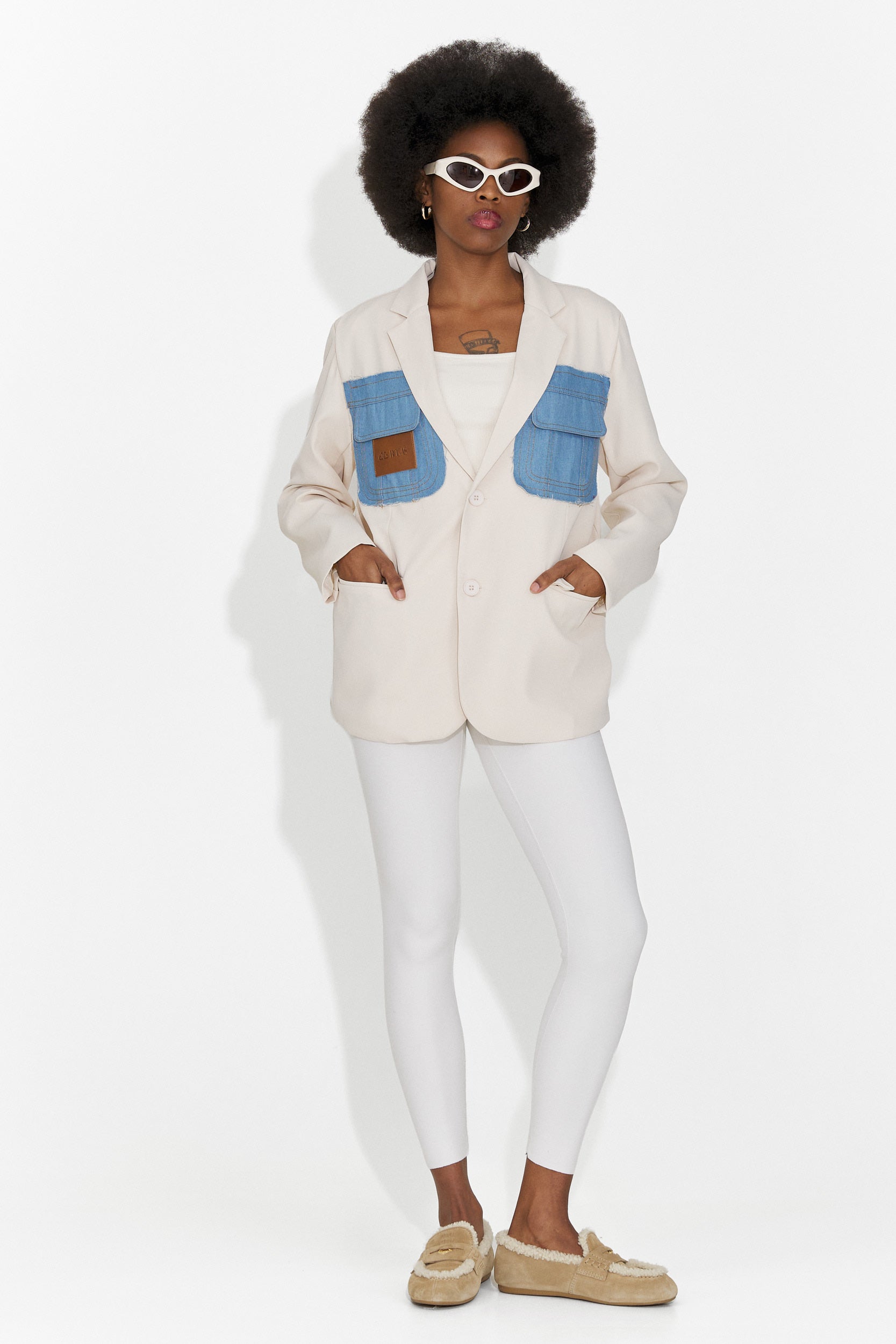 Elegante giacca da donna in crema Graziela Bogas